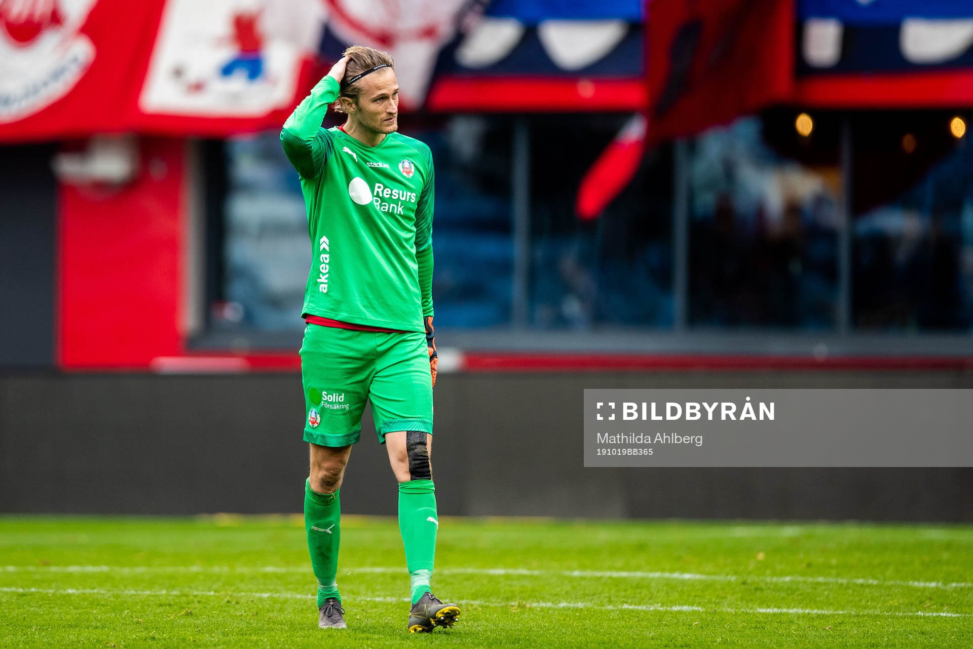 Helsingborgs målvakt Anders Lindegaard deppar