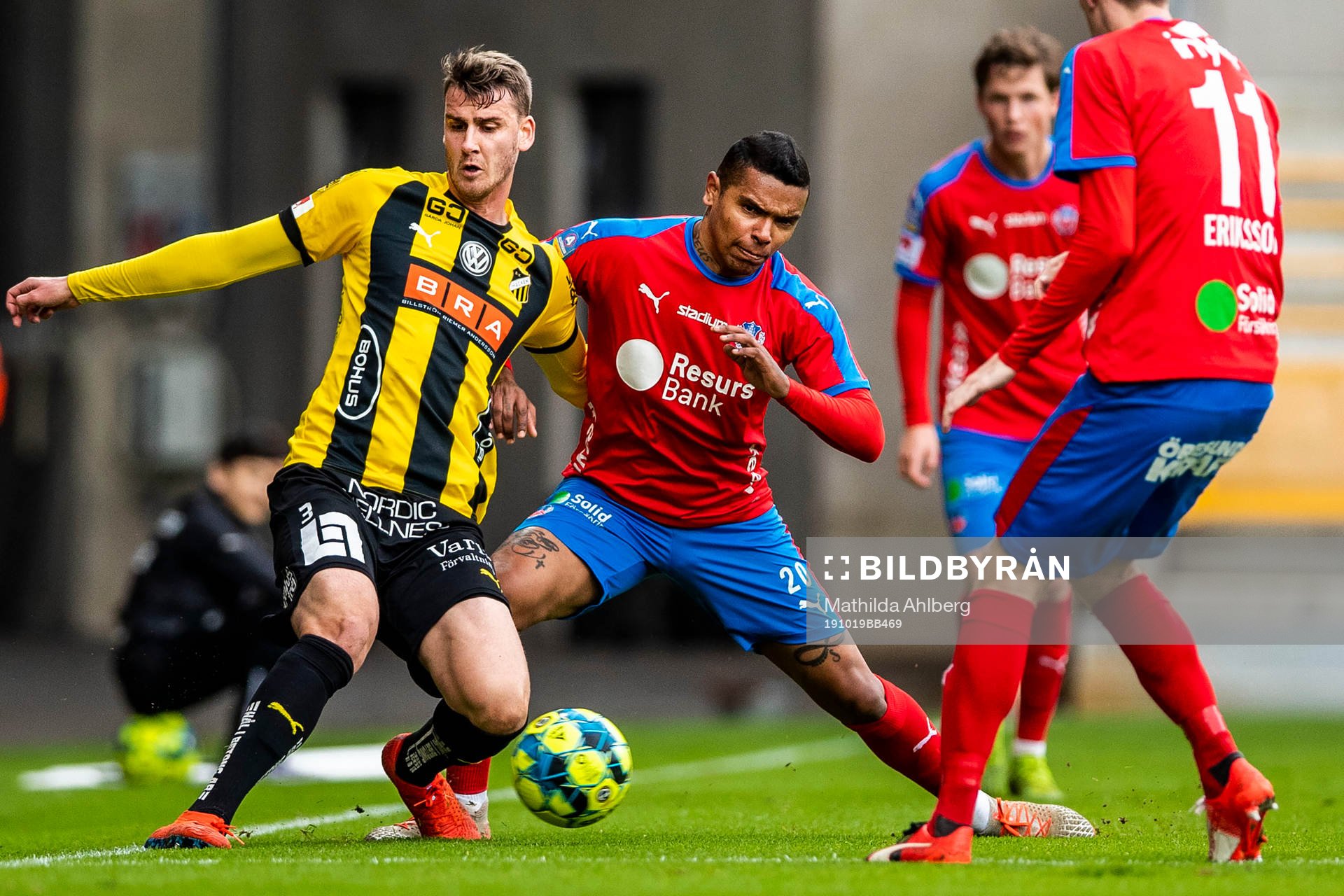 Häckens Johan Hammar och Helsingborgs Wanderson Do Carmo