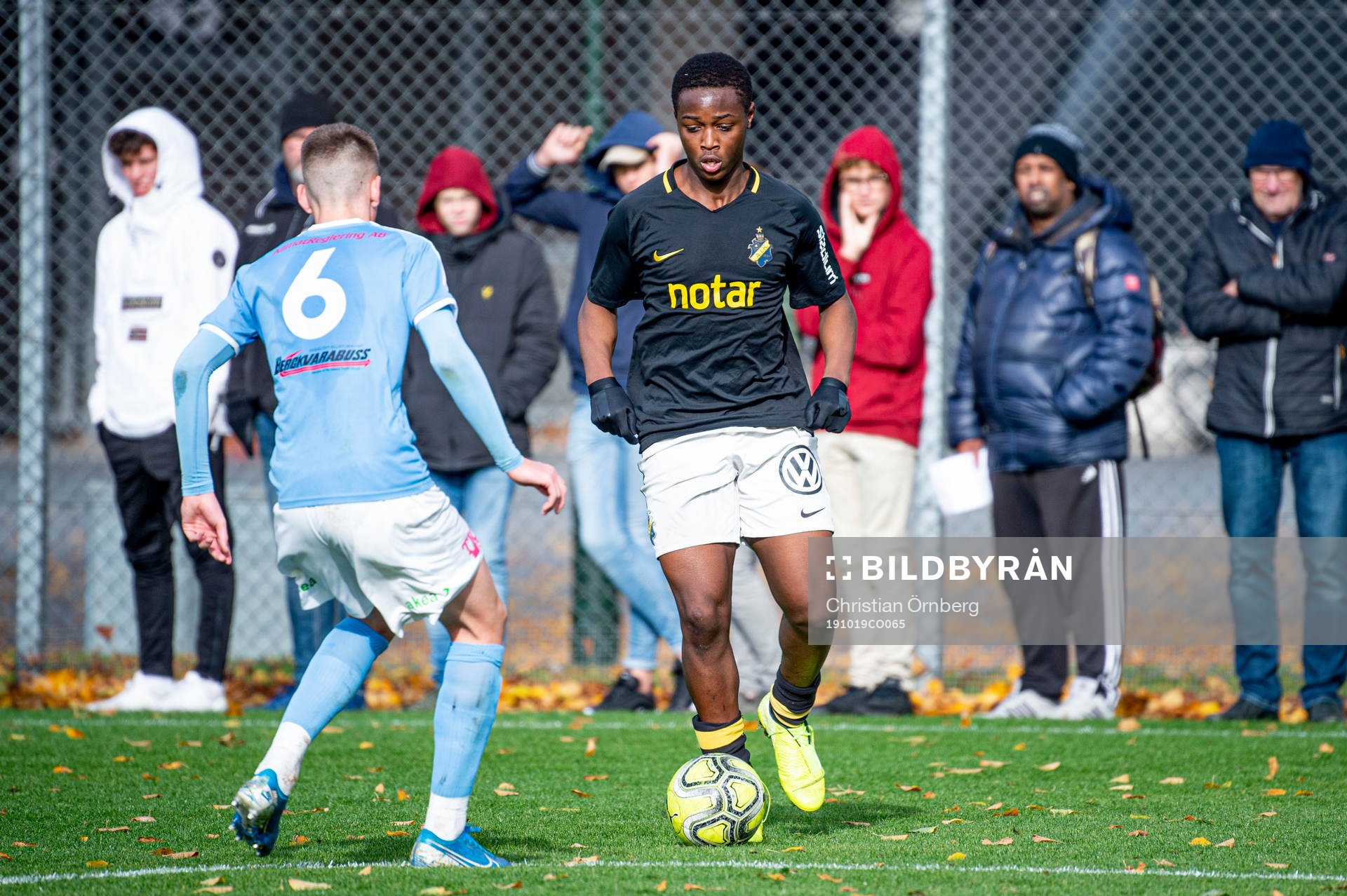 AIKs Richie Omorowa mot Malmös Måns Braendshöi