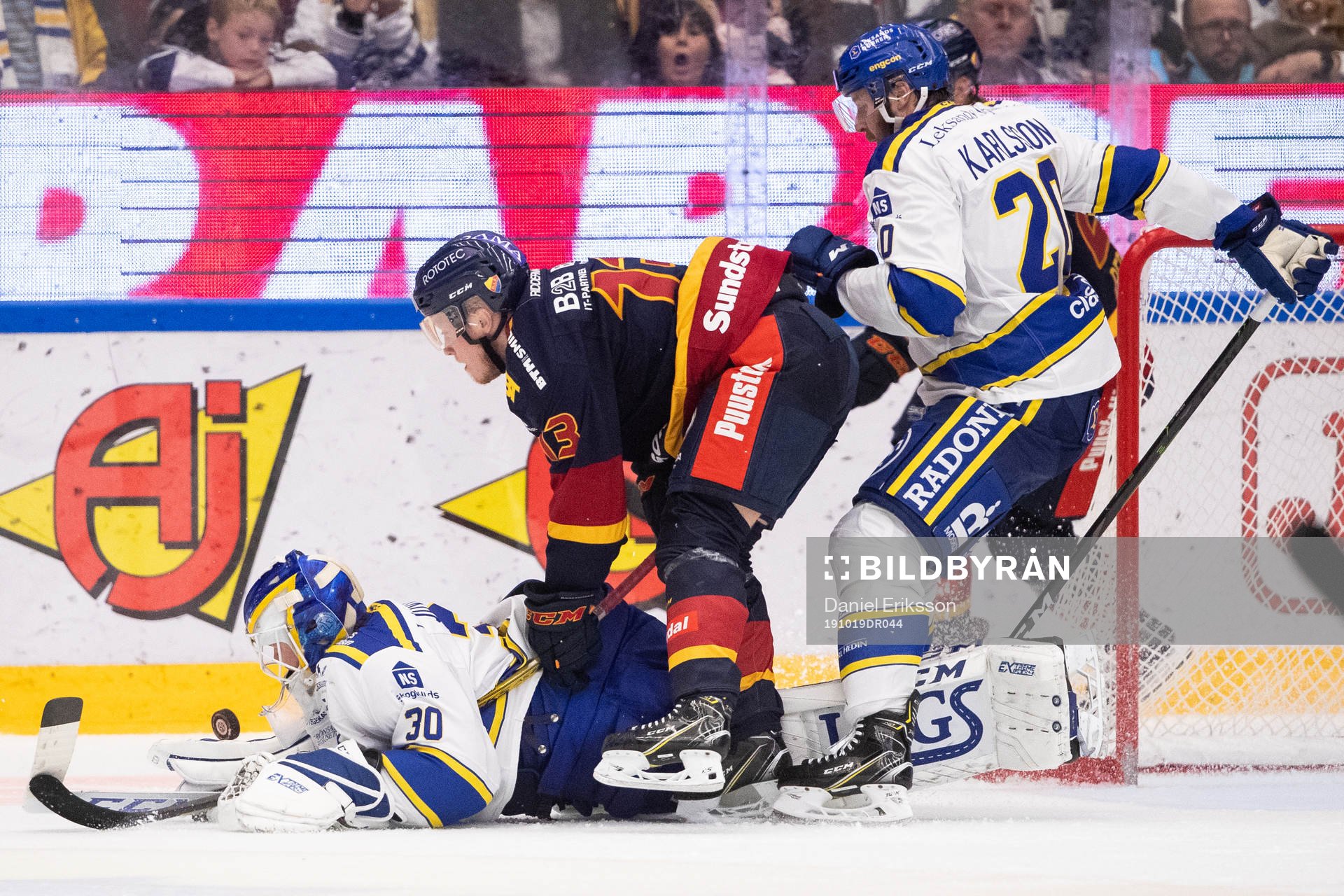 Leksands målvakt Janne Juvonen och Djurgårdens Kalle