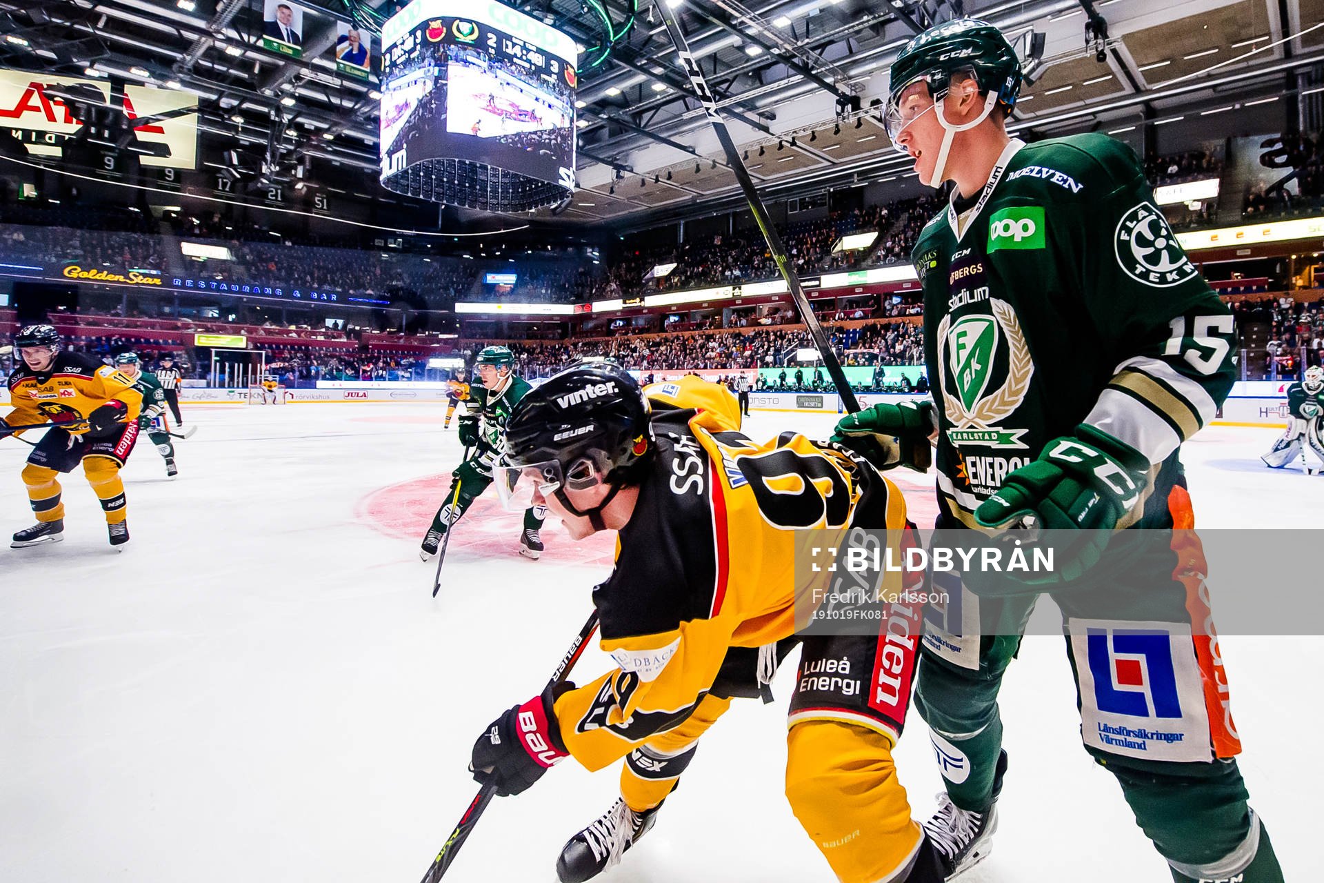 Luleås Austin Farley och Färjestads Gustav Rydahl