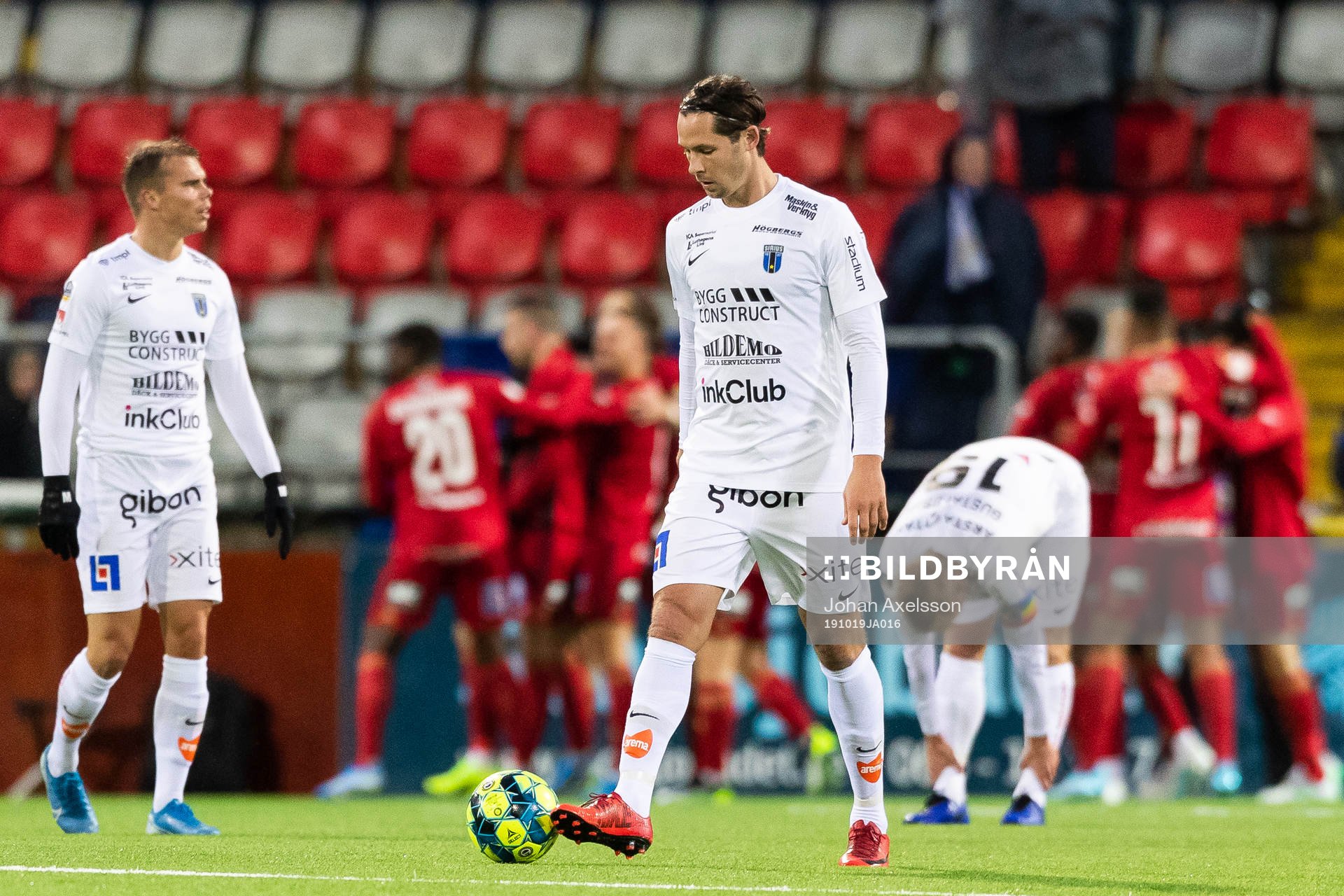 Sirius Philip Haglund deppar medan Östersunds Dino