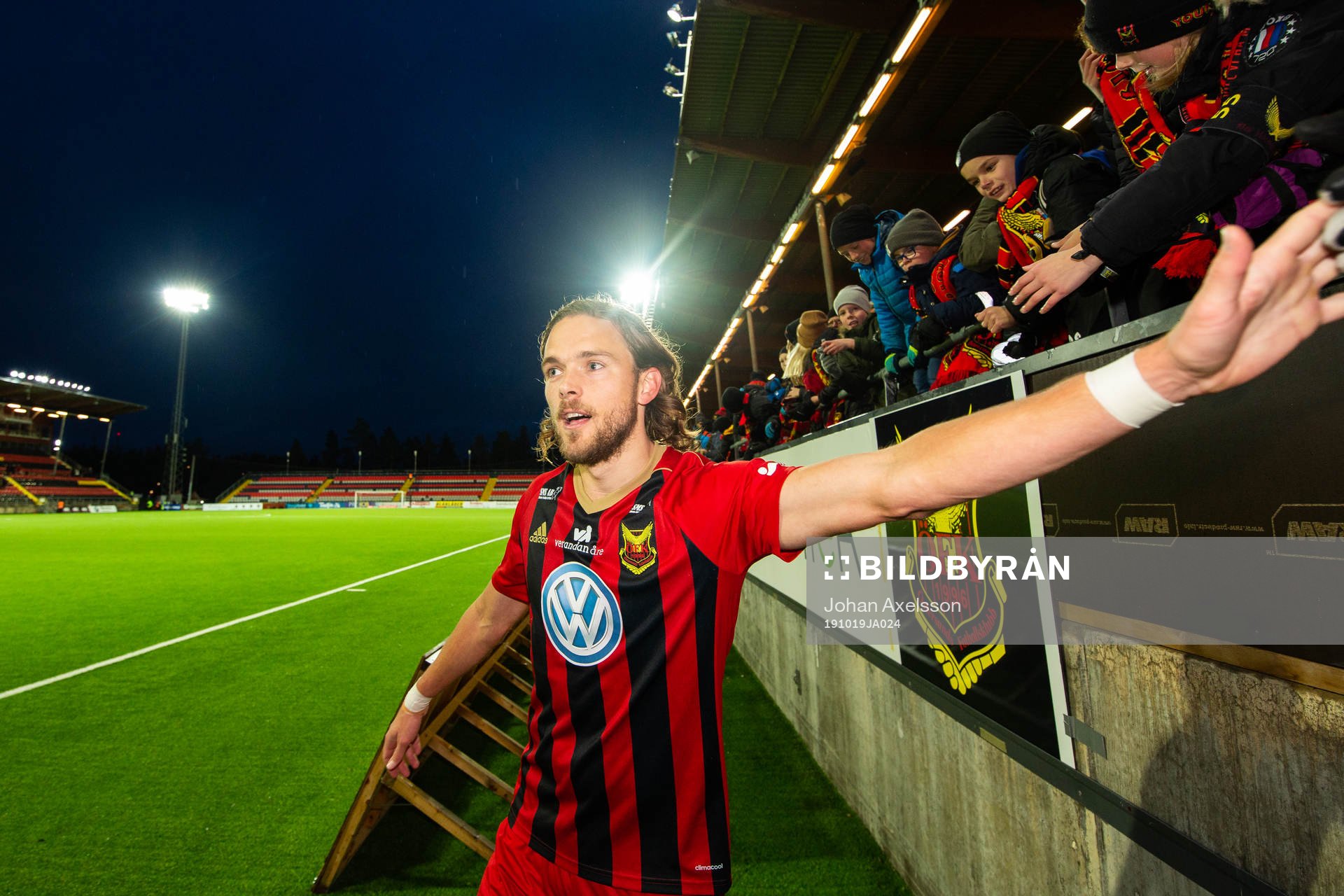 Östersunds Tom Pettersson jublar