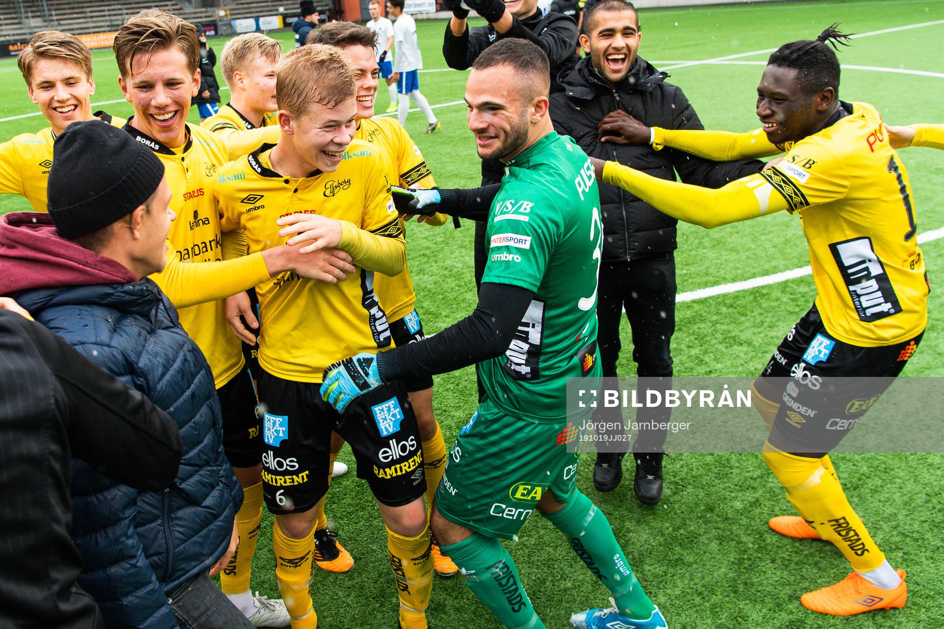 Elfsborgs spelare jublar