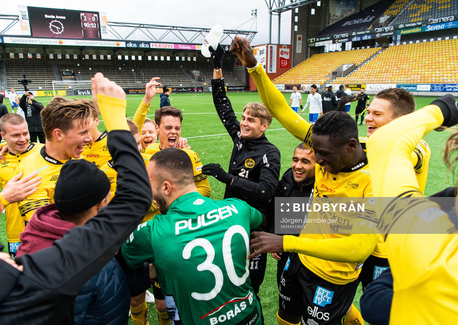 Elfsborgs spelare jublar