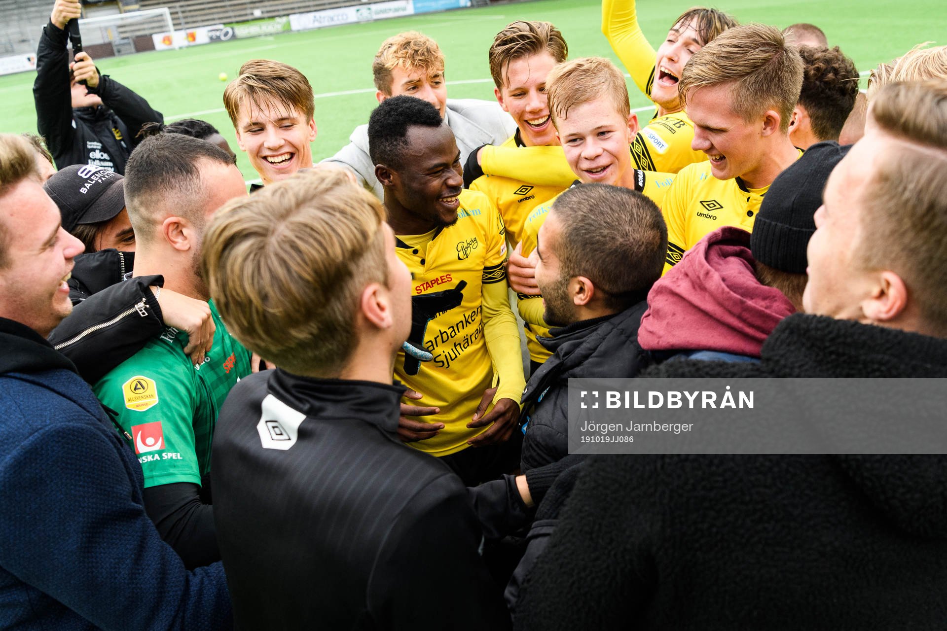 Elfsborgs spelare jublar