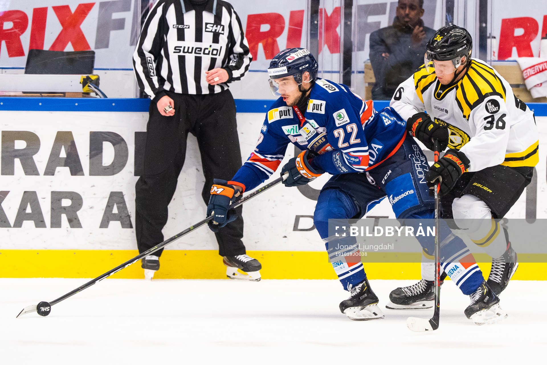 Växjös Jacob Forsbacka-Karlsson och Brynäs Linus Ölund