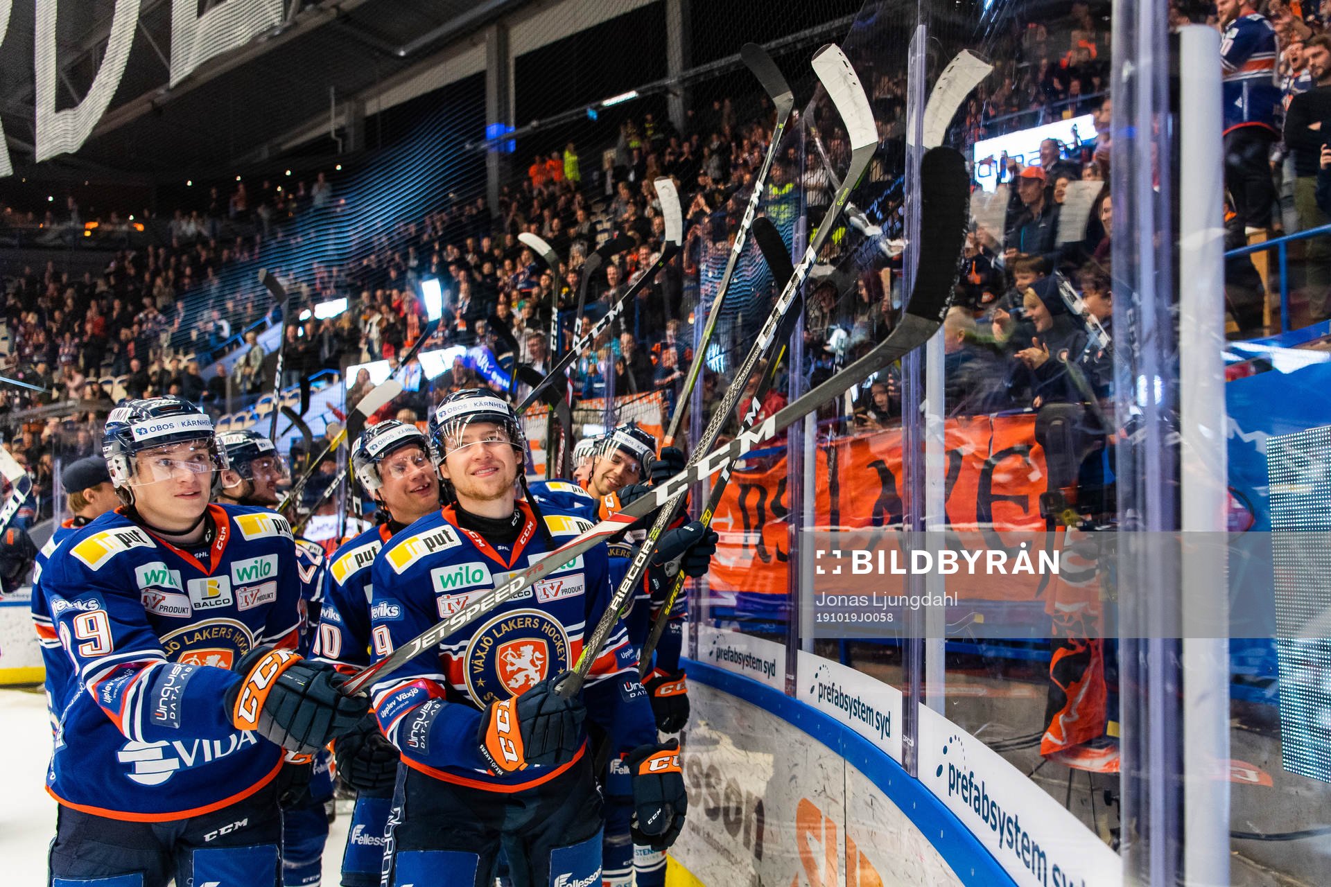 Växjös Pontus Holmberg och Marcus Davidsson jublar