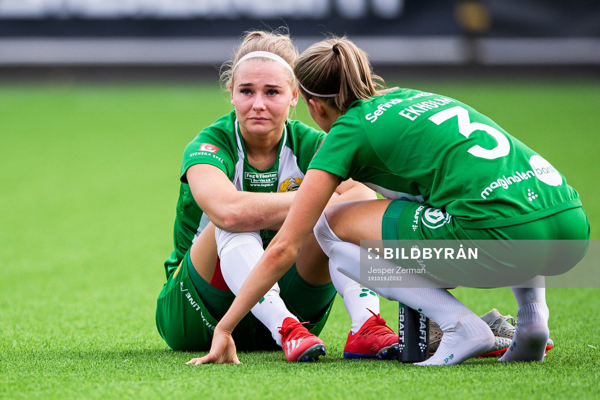 Hammarbys Emma Jansson och Julia Ekholm deppar