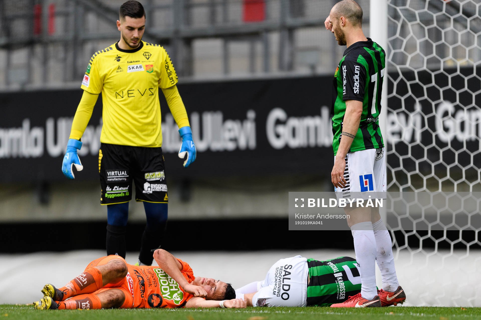 Varbergs Astrit Seljmani och GAIS Niklas Andersen har
