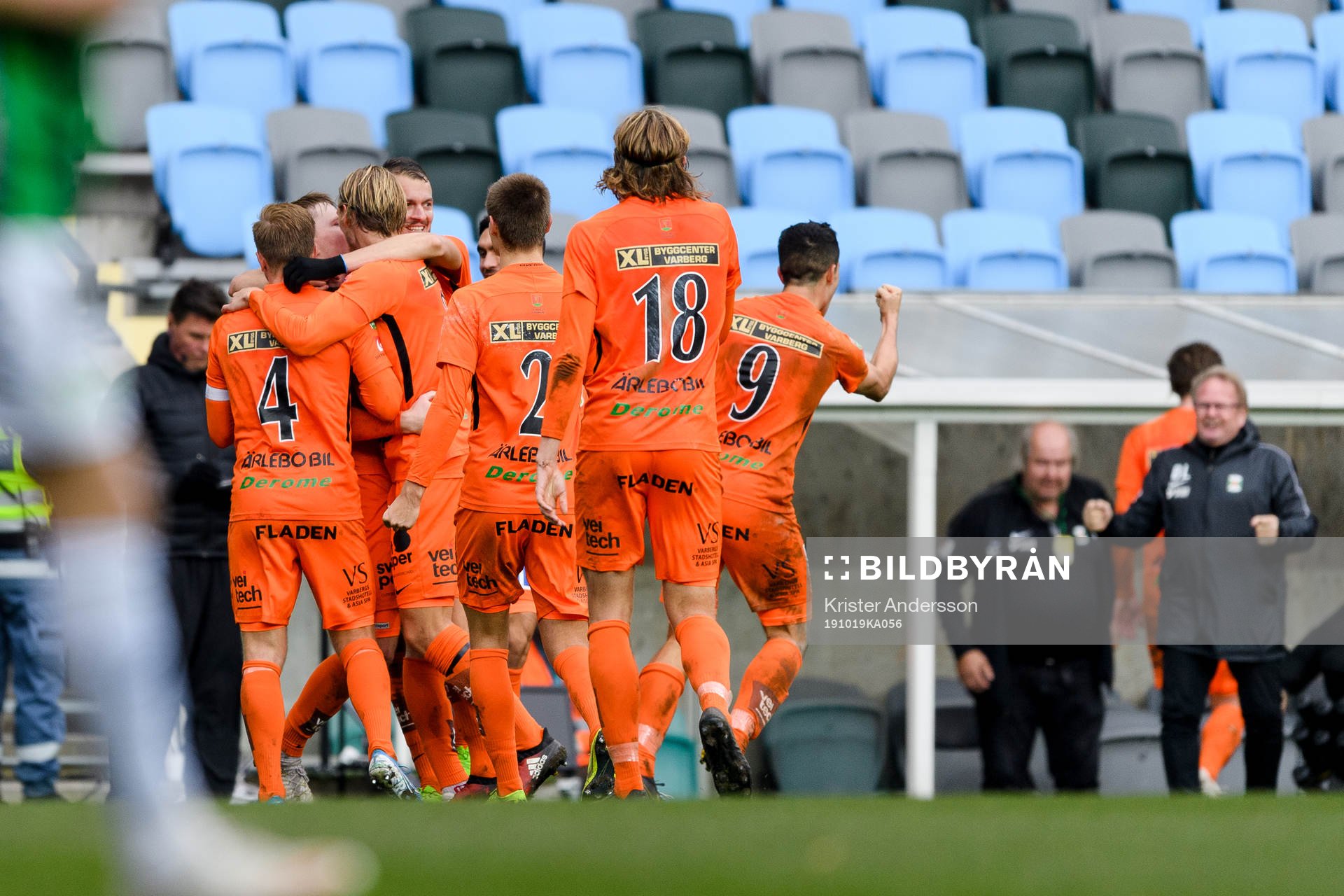 Varbergs spelare jublar