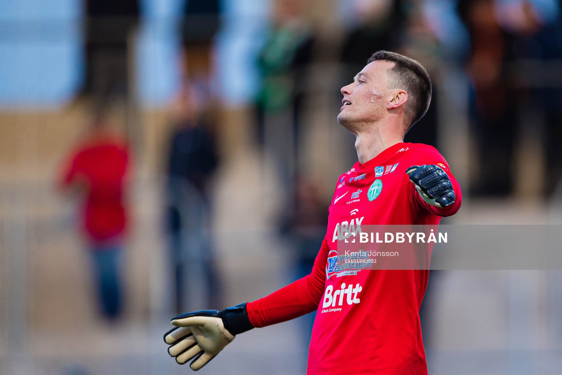 Västerås målvakt Anton Fagerström deppar