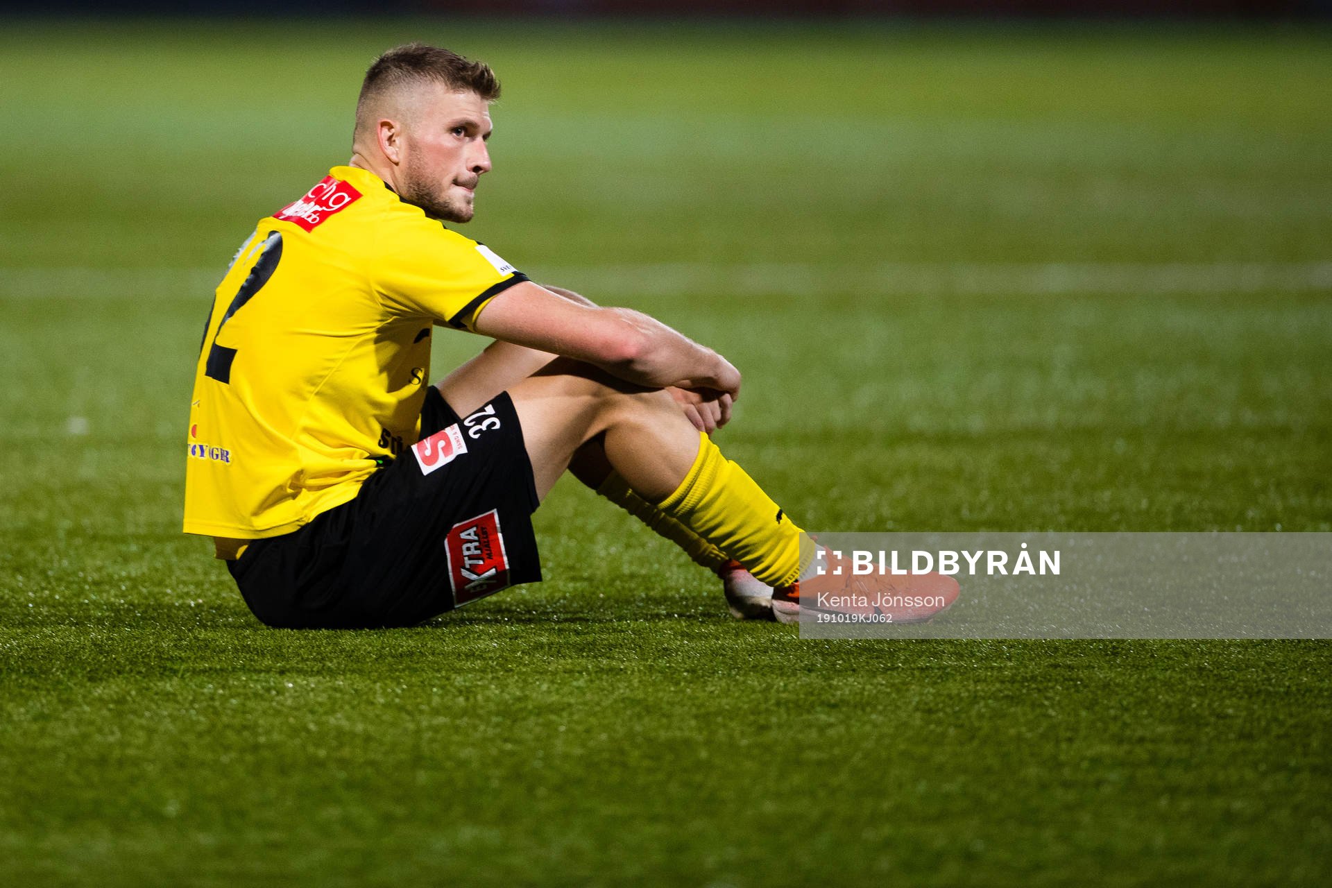Mjällbys Erik Pärsson deppar
