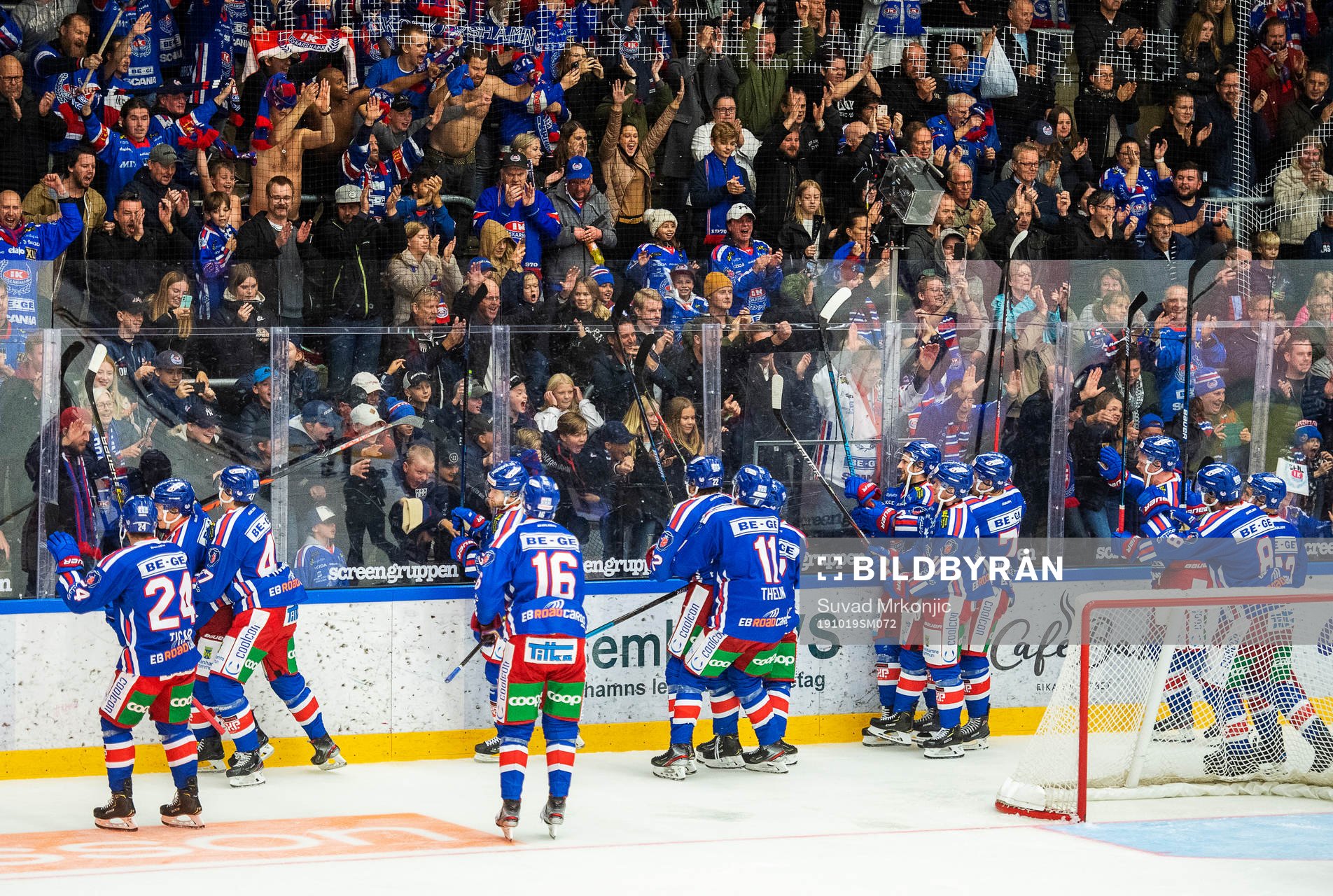 Oskarshamns spelare jublar
