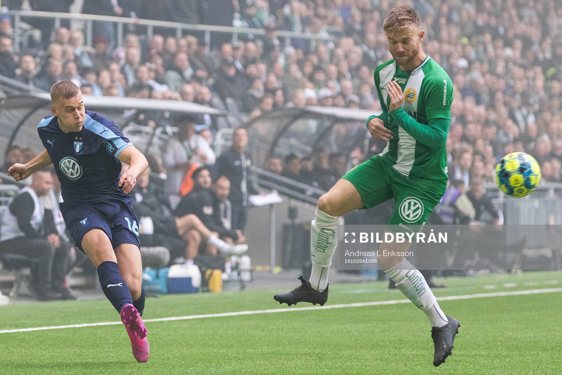 Malmö FFs Felix Beijmo och Hammarbys Dennis Widgren