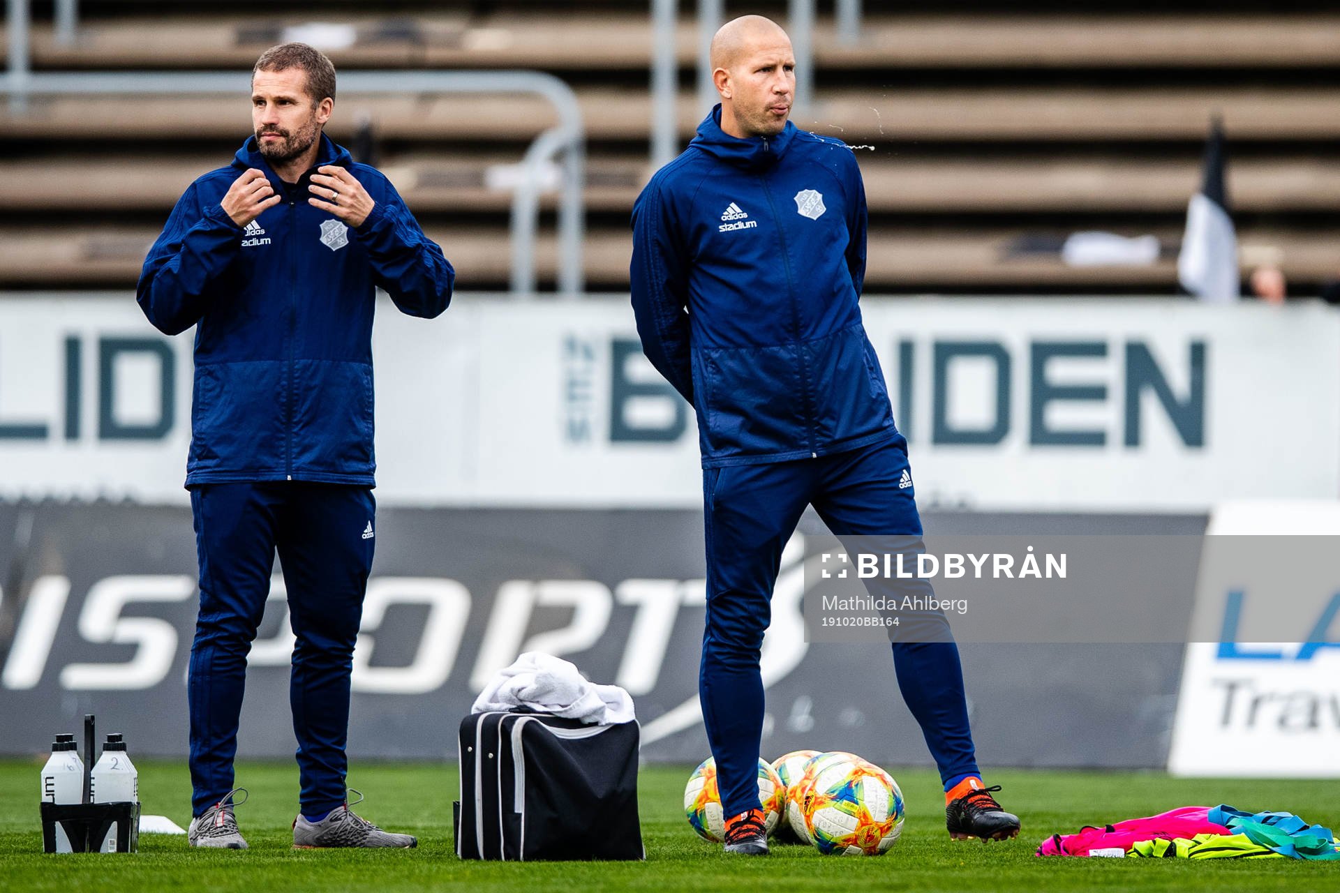 Eskilsminnes tränare Mattias Lindström och assisterande