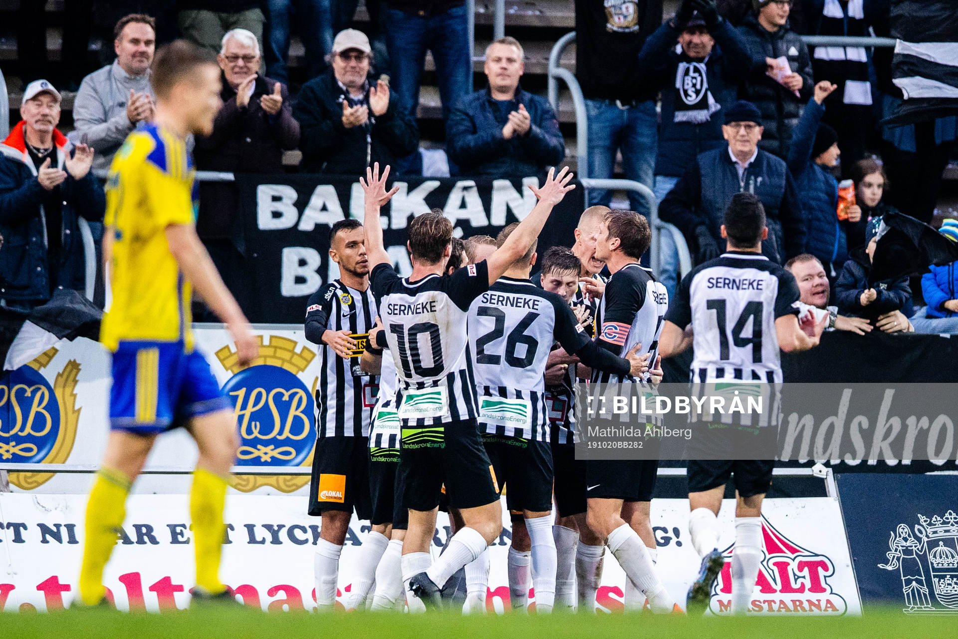 Landskronas spelare jublar