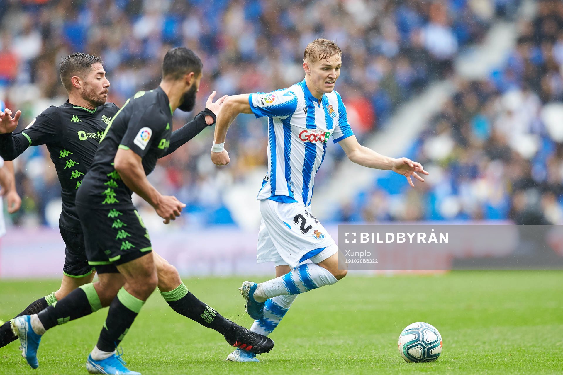 Martin Ødegaard during the La Liga match between Real Sociedad and Real Betis Balompie on October 20, 2019 in San Sebastian, Spain. 