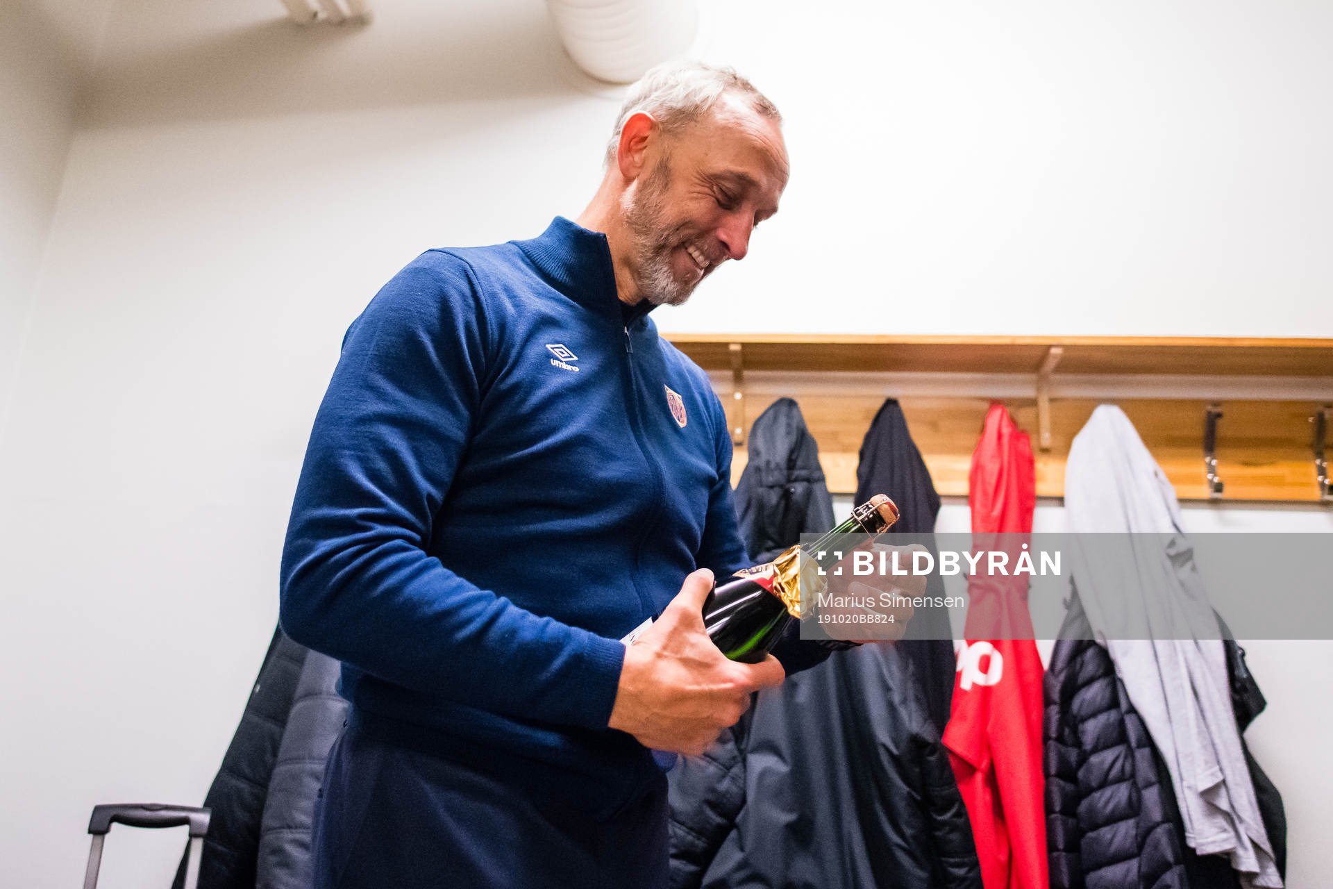 Lars Bohinen, head coach of Aalesund,celebrates promotion