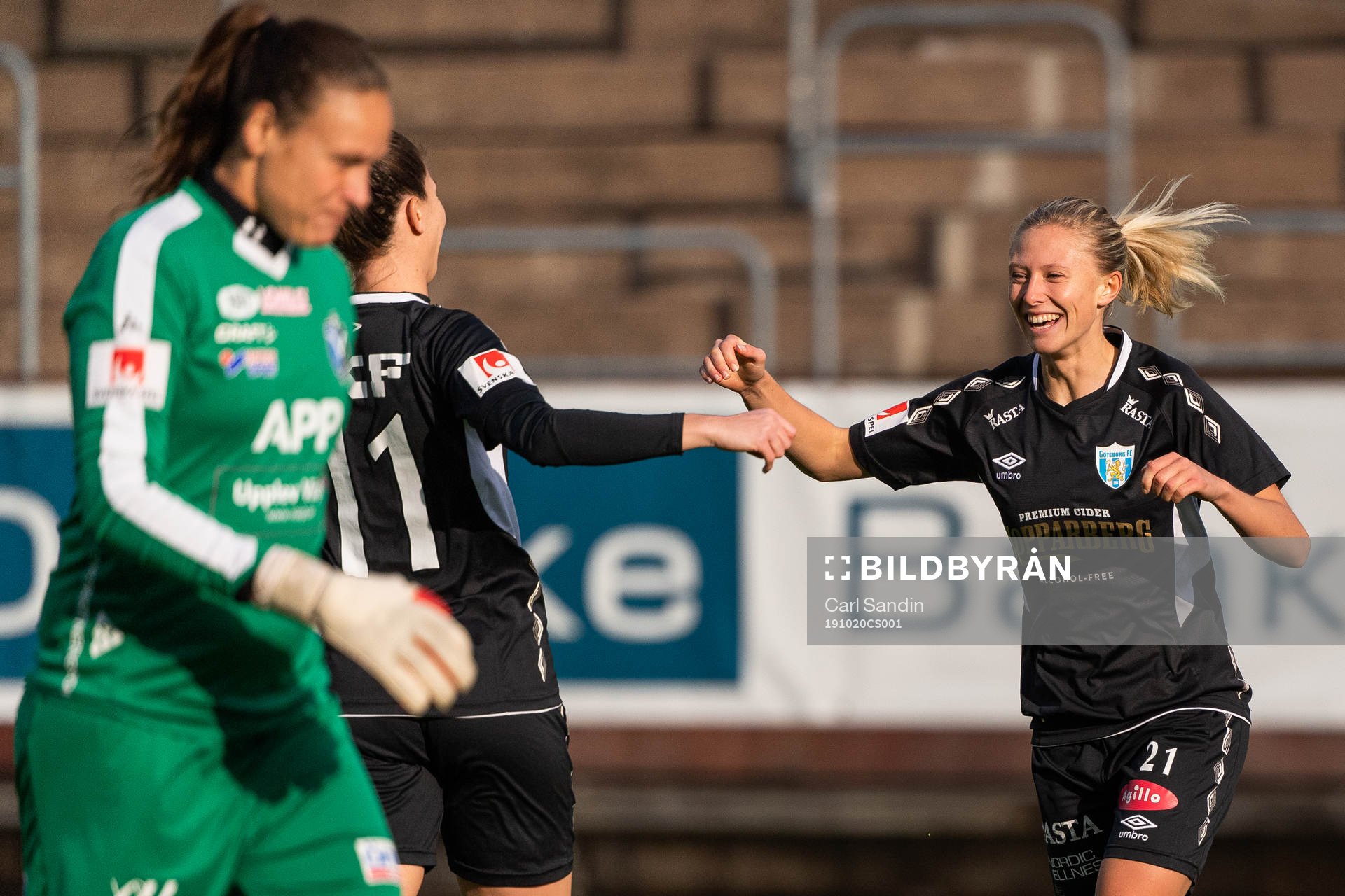 Göteborgs Rebecka Blomqvist jublar