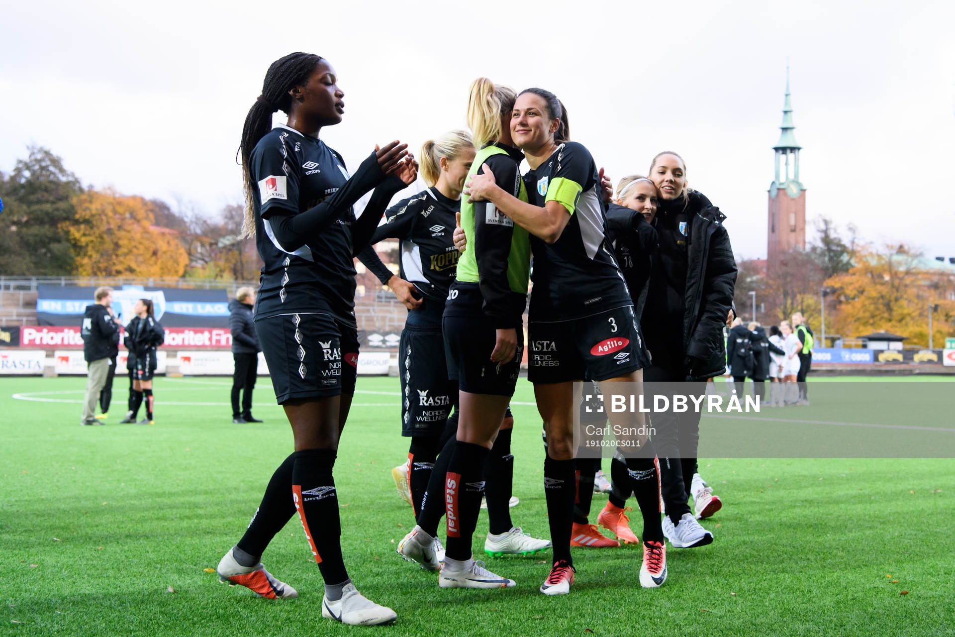 Göteborgs Beata Kollmats jublar med lagkamraterna