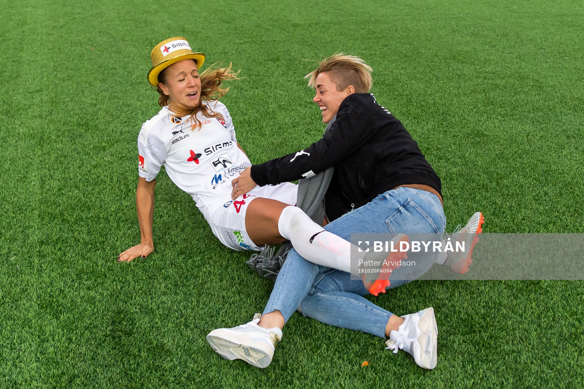 Rosengårds Malin Levenstad och sportchef Therese Sjögran