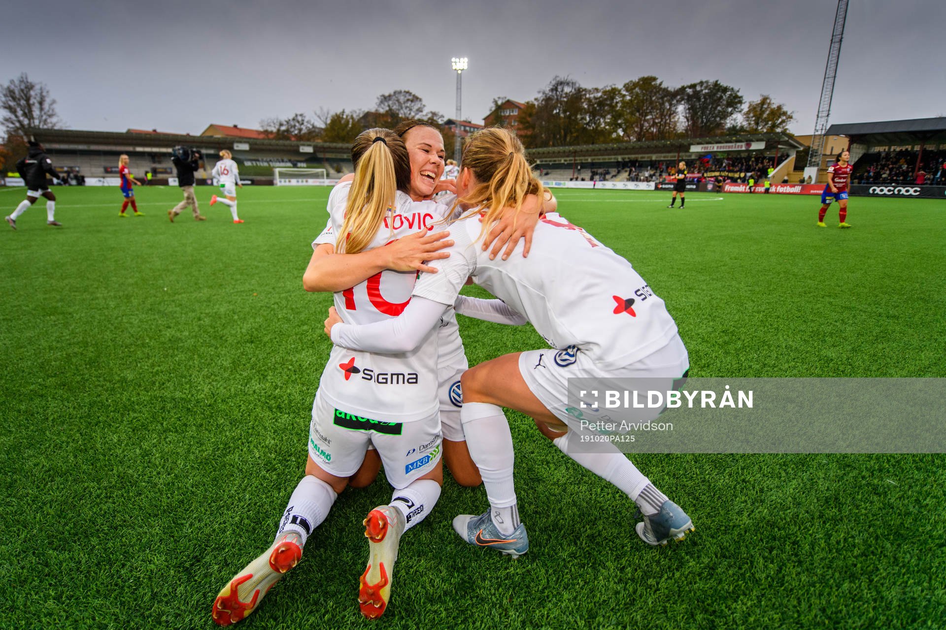 Rosengårds Jelena Cankovic, Jessica Samuelsson och Anna