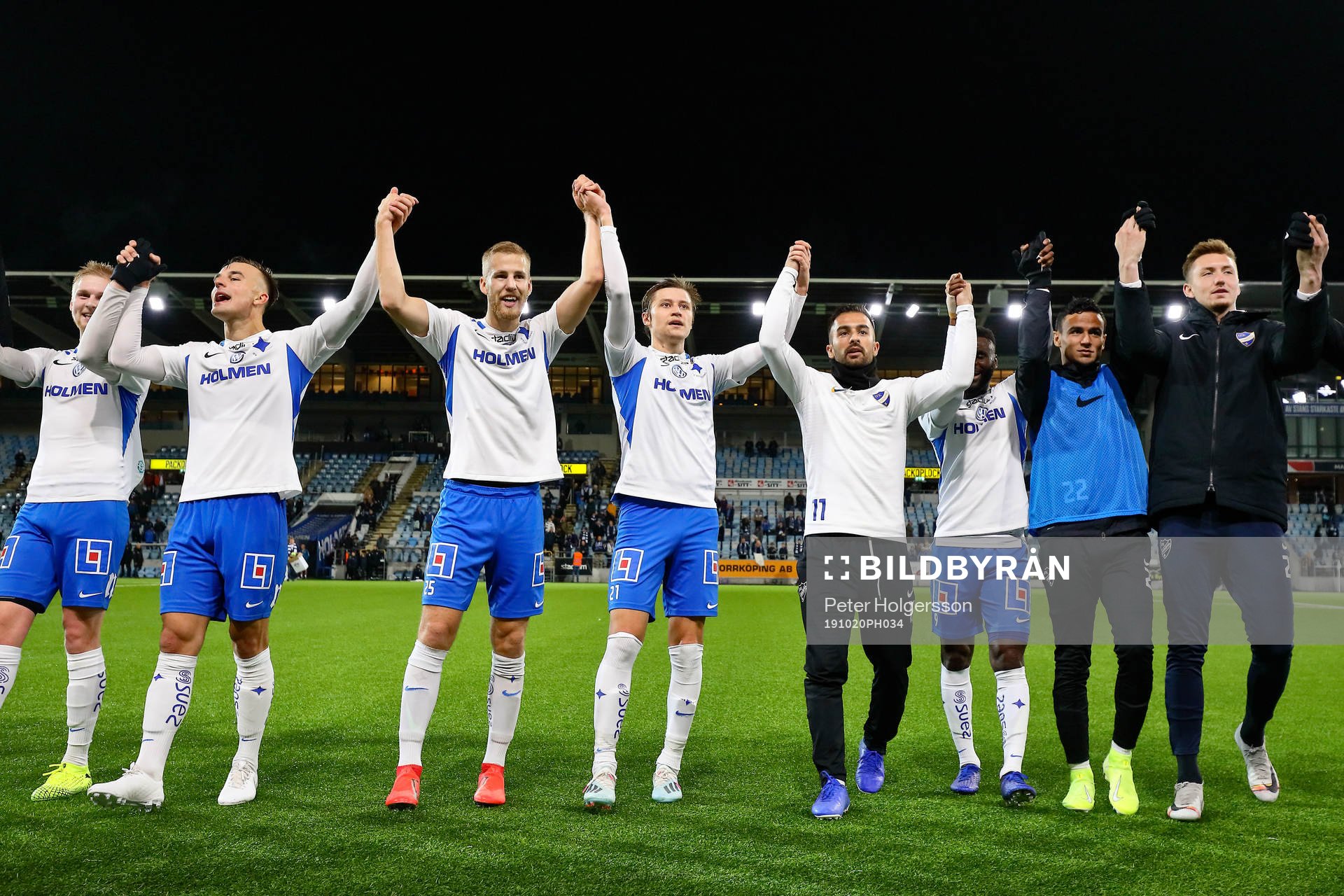 IFK Norrköpings spelare med Filip Dagerstål, Simon Thern,