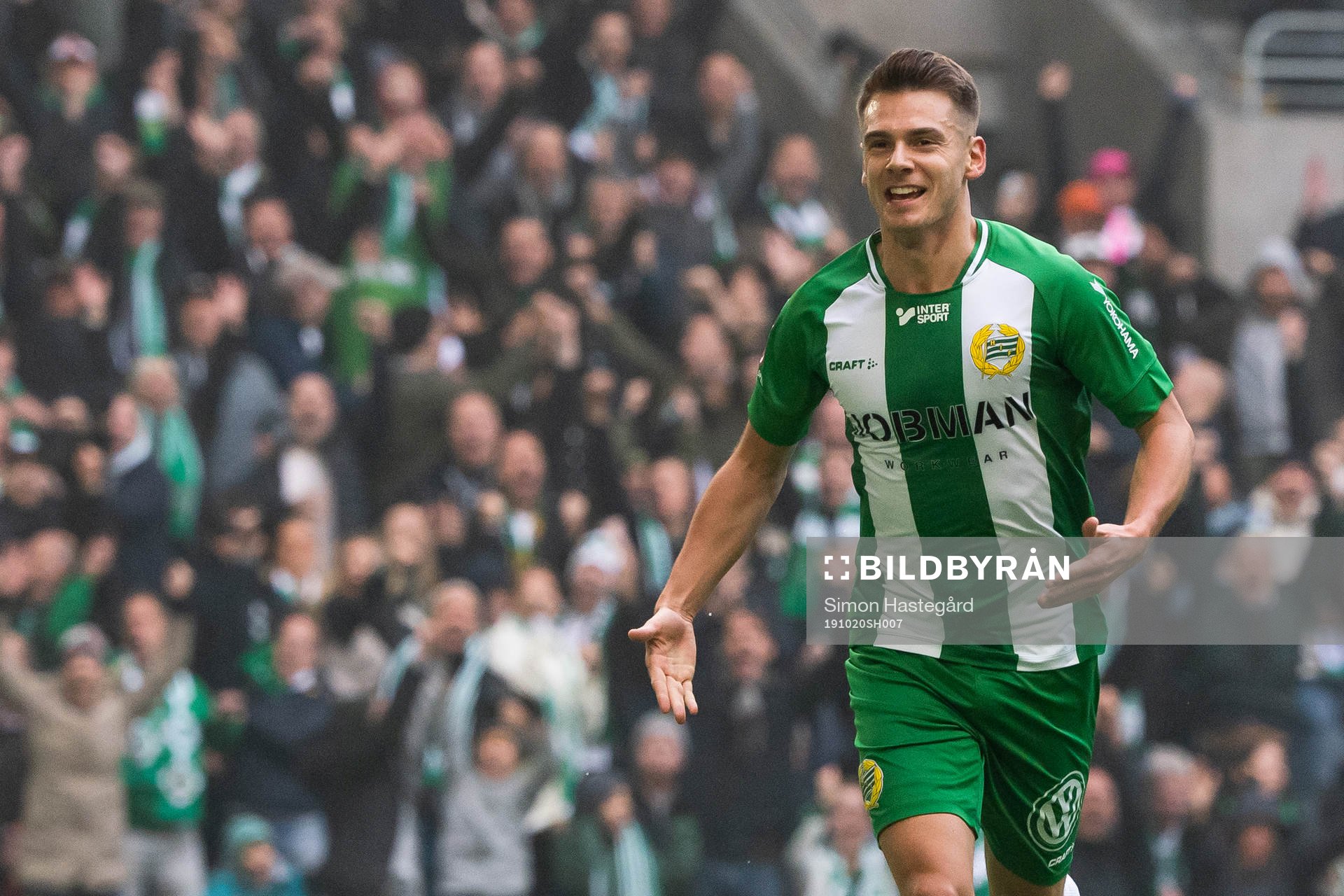 Hammarbys Alexander Kacaniklic jublar