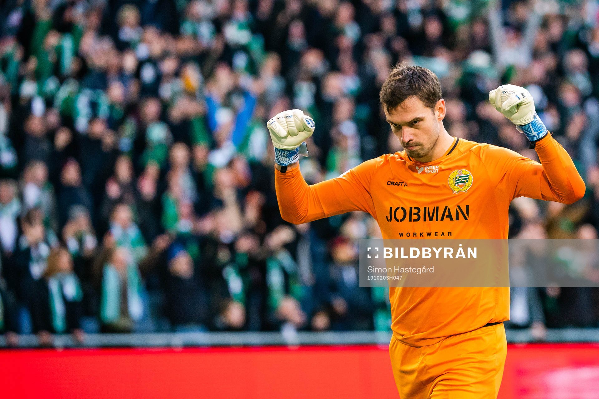 Hammarbys målvakt Davor Blazevic jublar