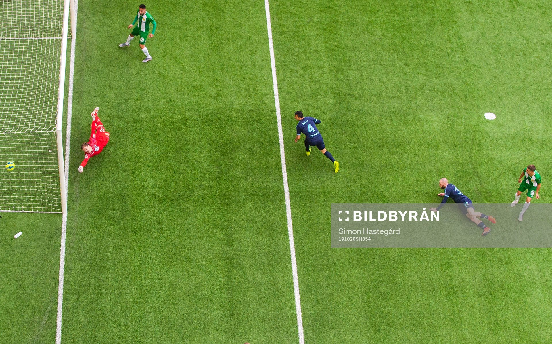 Hammarbys Alexander Kacaniklic gör 1-0 bakom Malmö FFs