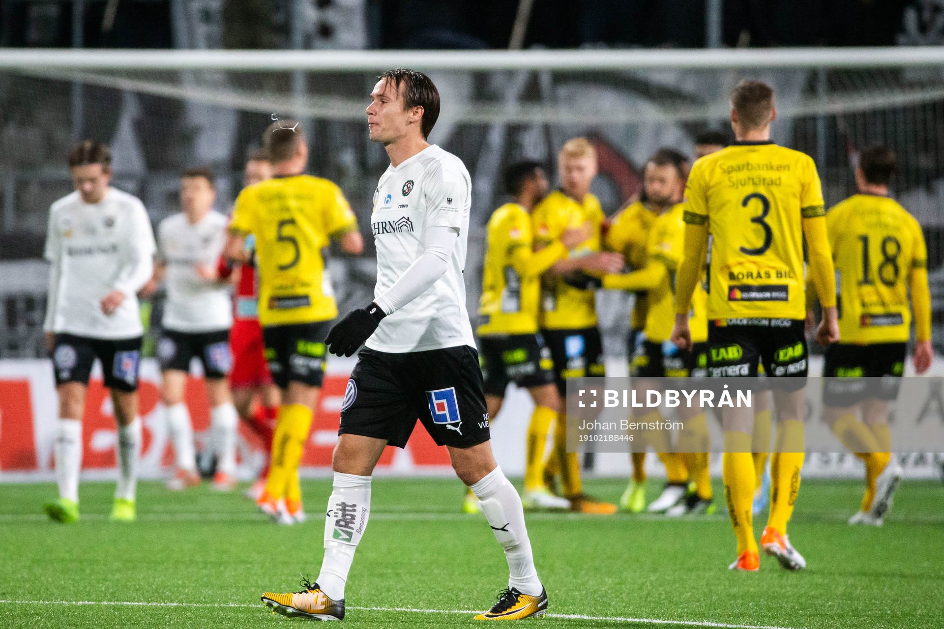 Örebros Viktor Prodell deppar
