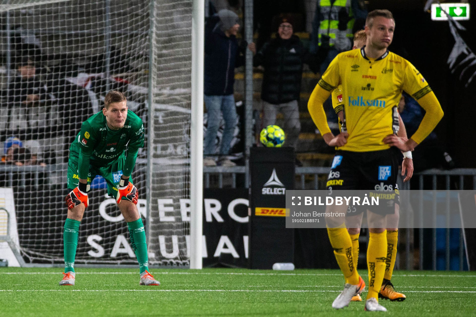 Elfsborgs målvakt Tim Rönning deppar