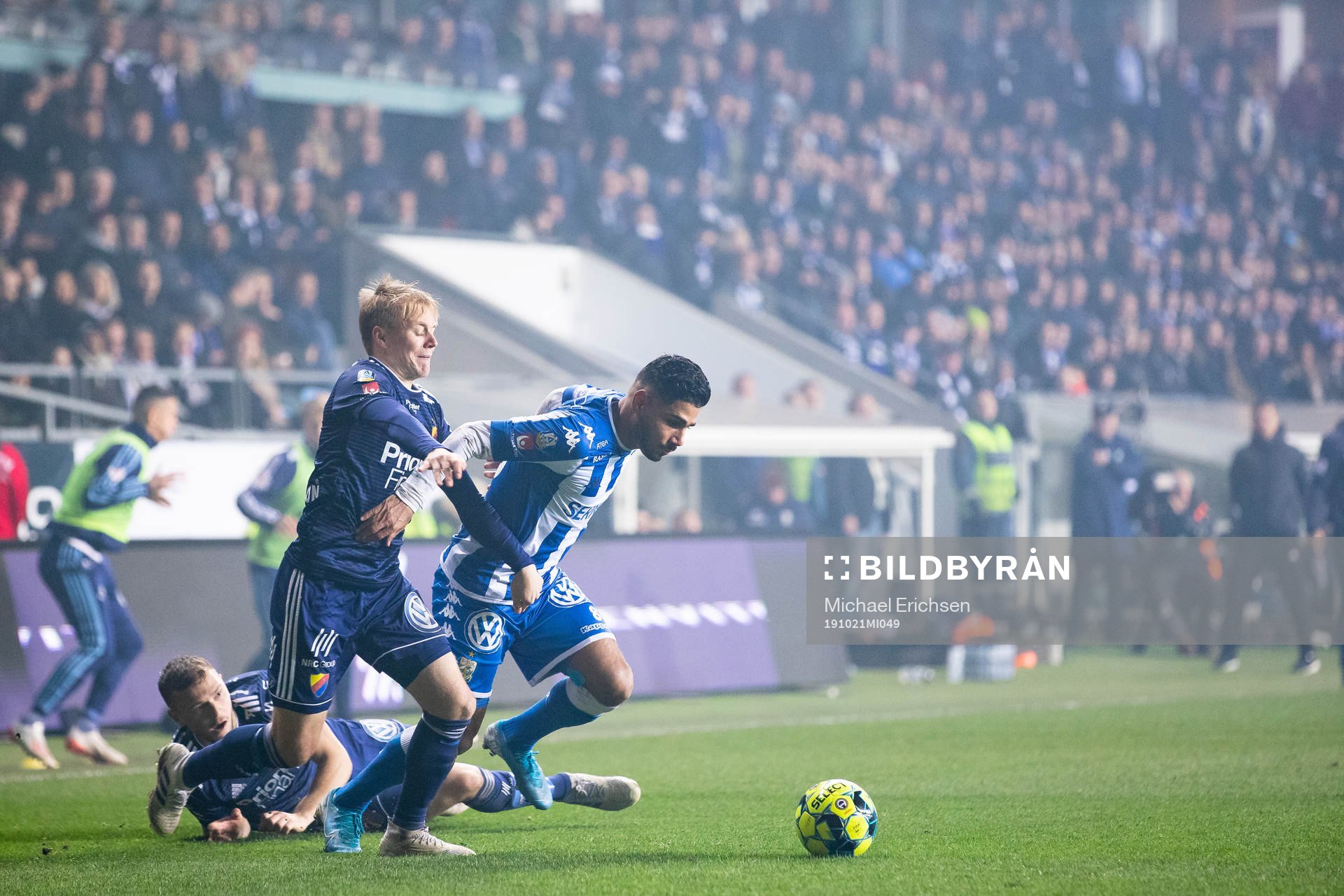 Djurgårdens Elliot Käck  och IFK Göteborgs Hosam Aiesh