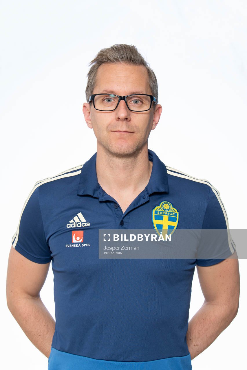 Förbundskapten Christofer Augustsson i P15-landslaget
