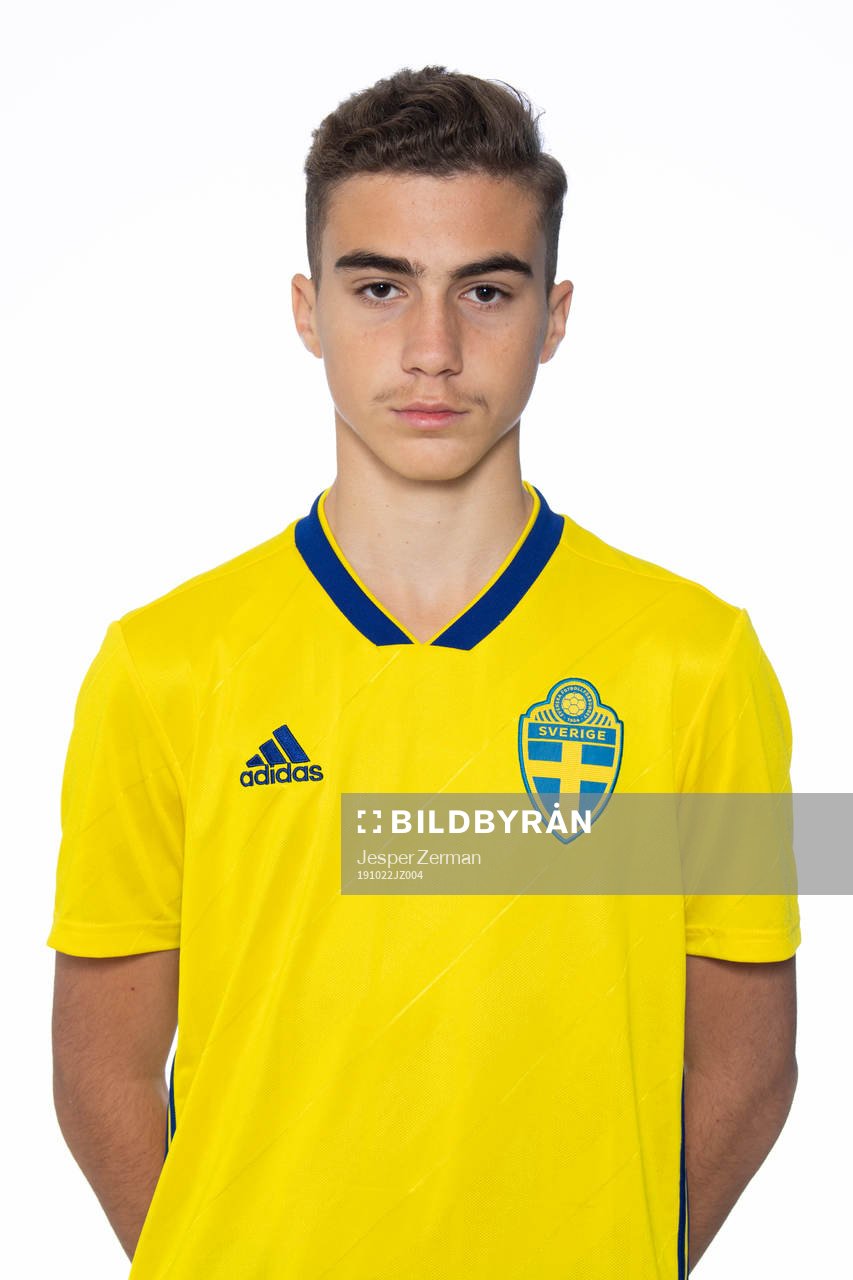 Lorent Mehmeti i P15-landslaget