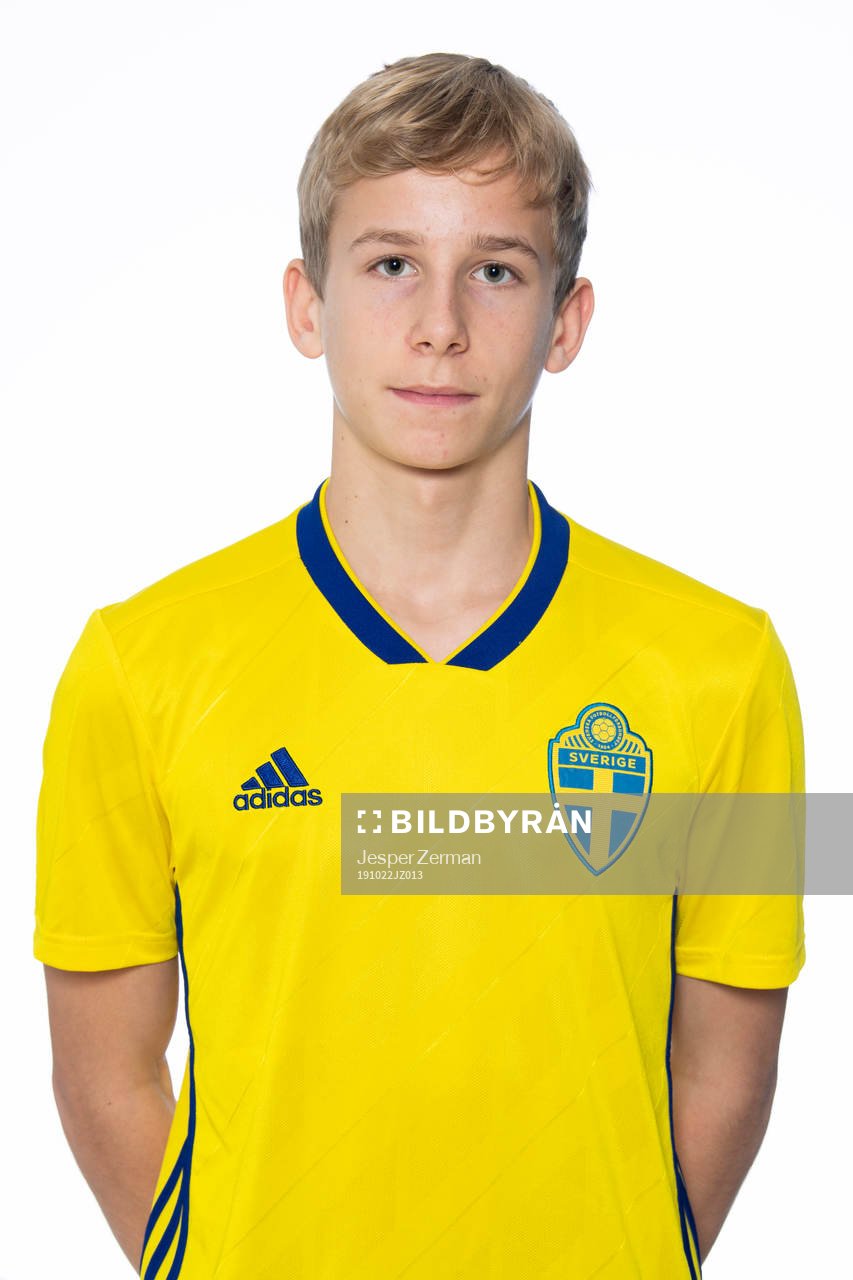 Oskar Löfström i P15-landslaget