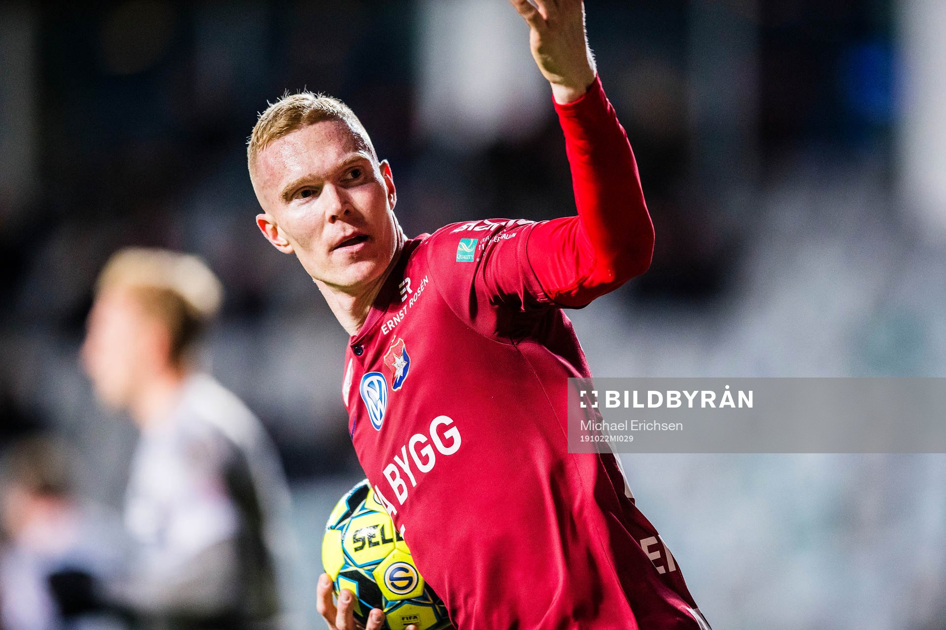 Örgrytes David Engström jublar