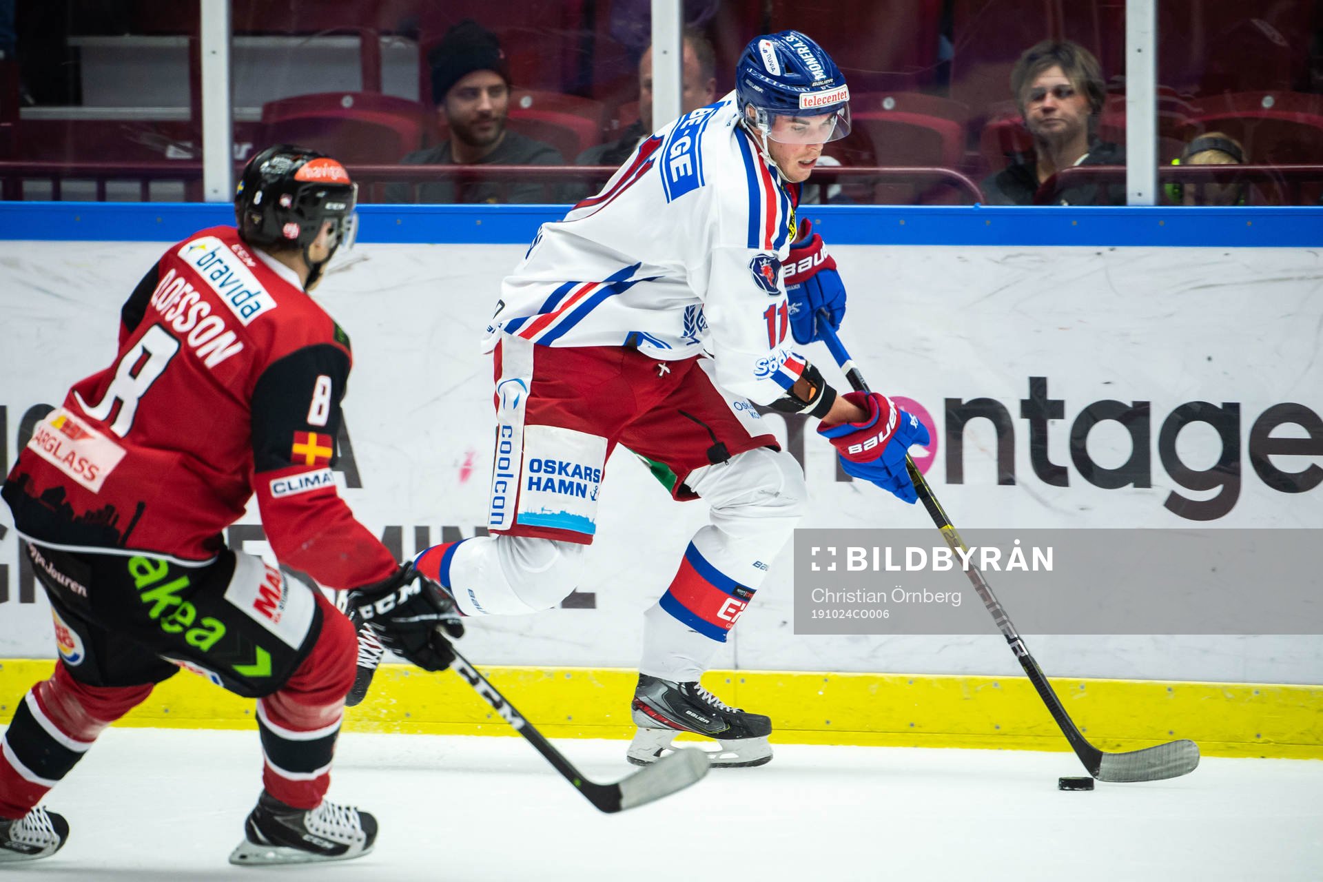 Malmö Redhawks Johan Olofsson och Oskarshamns Joakim Thelin