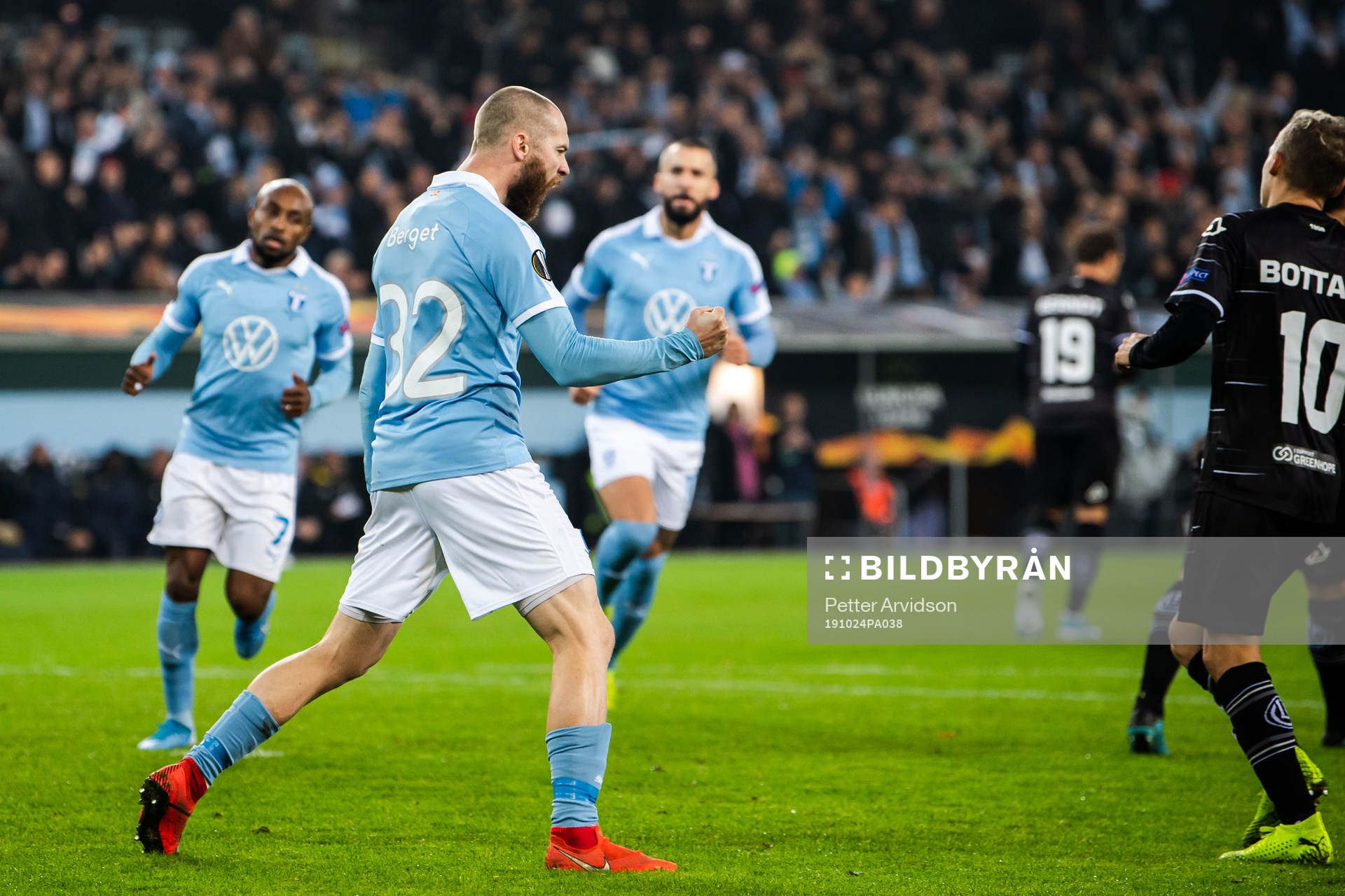 Jo Inge Berget of Malmö FF celebrates after 1-0 during the Europa League match between Malmö FF and Lugano on October 24, 2019 in Malmö.