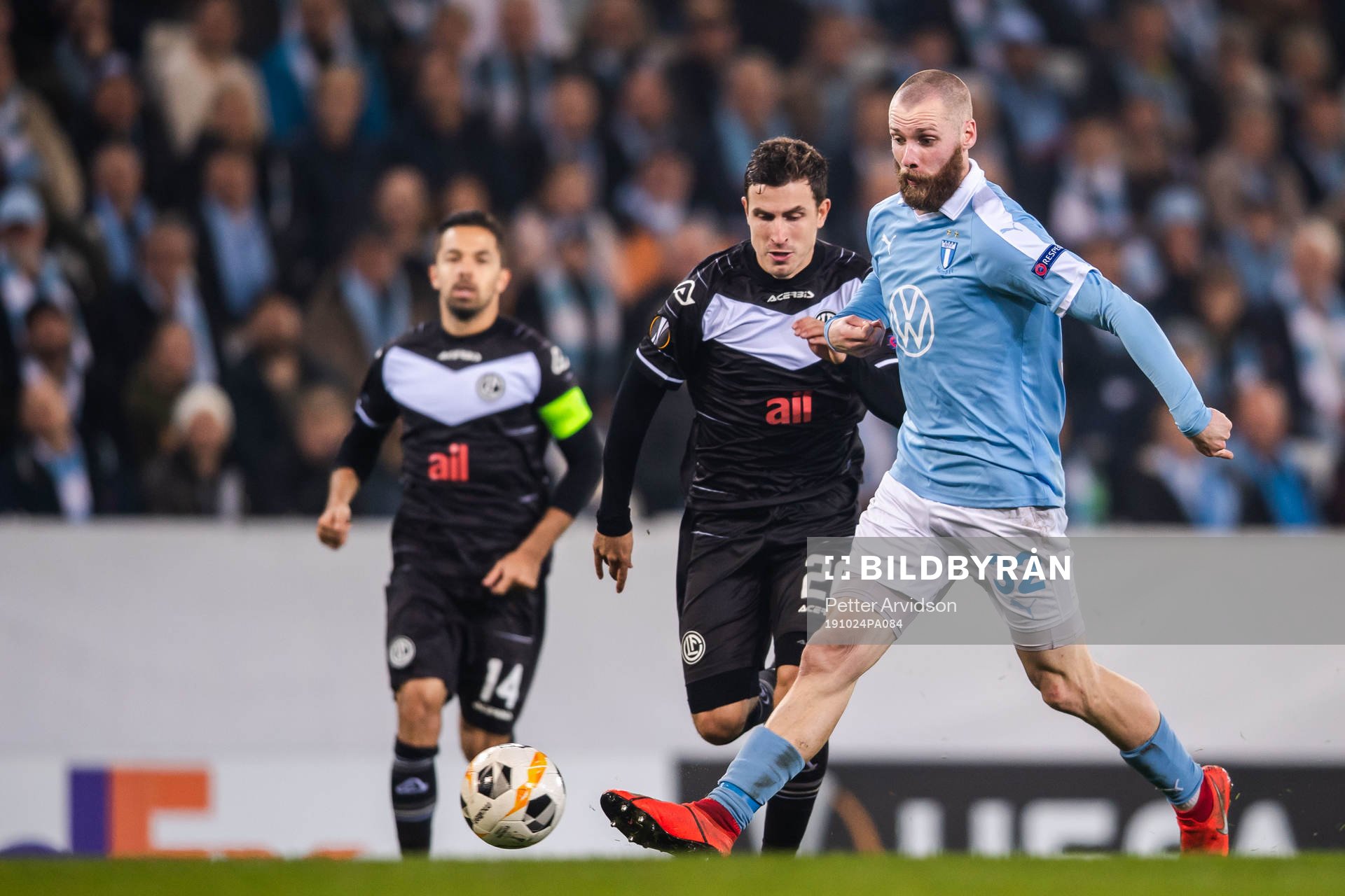 Olivier Custodio of Lugano and Jo Inge Berget of Malmö FF