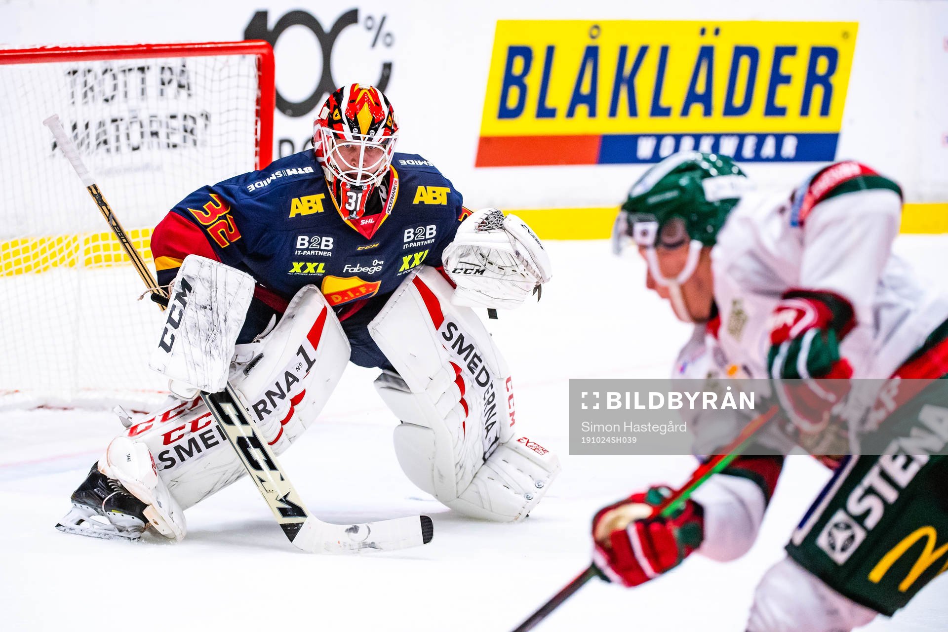 Djurgårdens målvakt Karri Rämö  och Frölundas Max