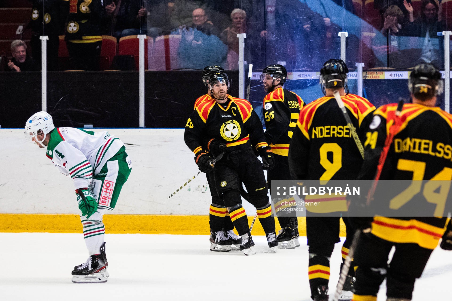 Brynäs Anton Rödin jublar