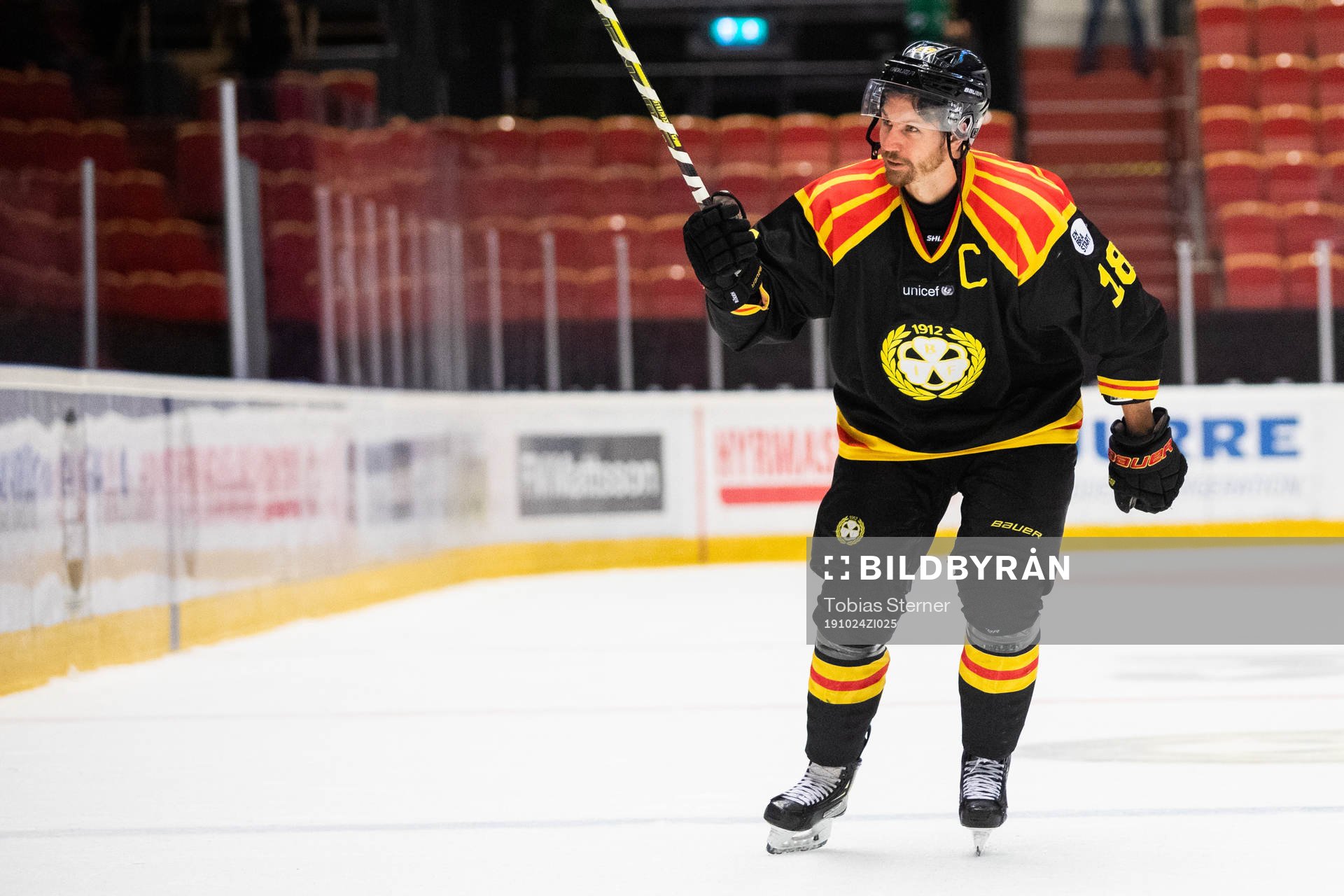 Brynäs Anton Rödin jublar