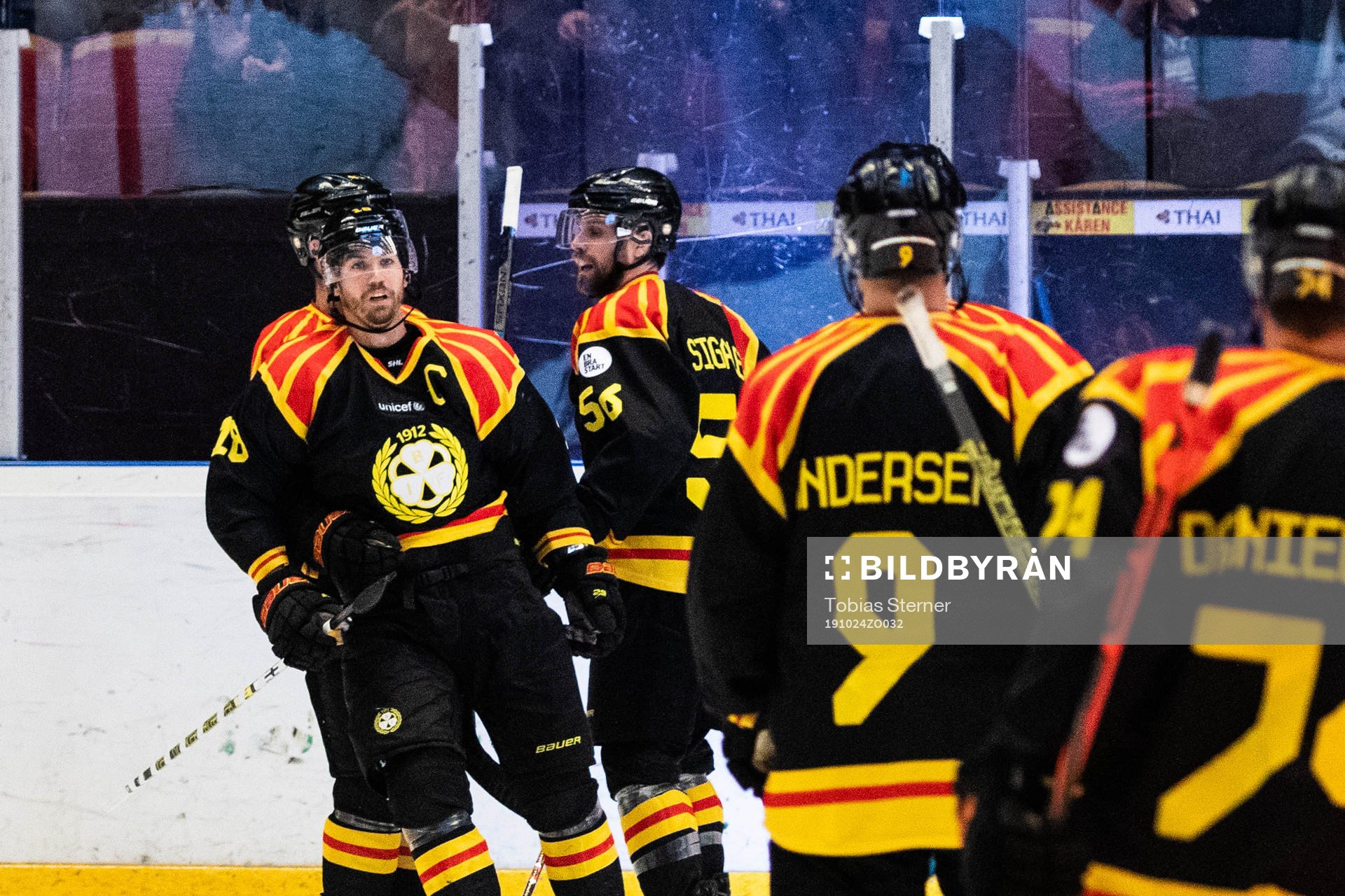 Brynäs Anton Rödin jublar