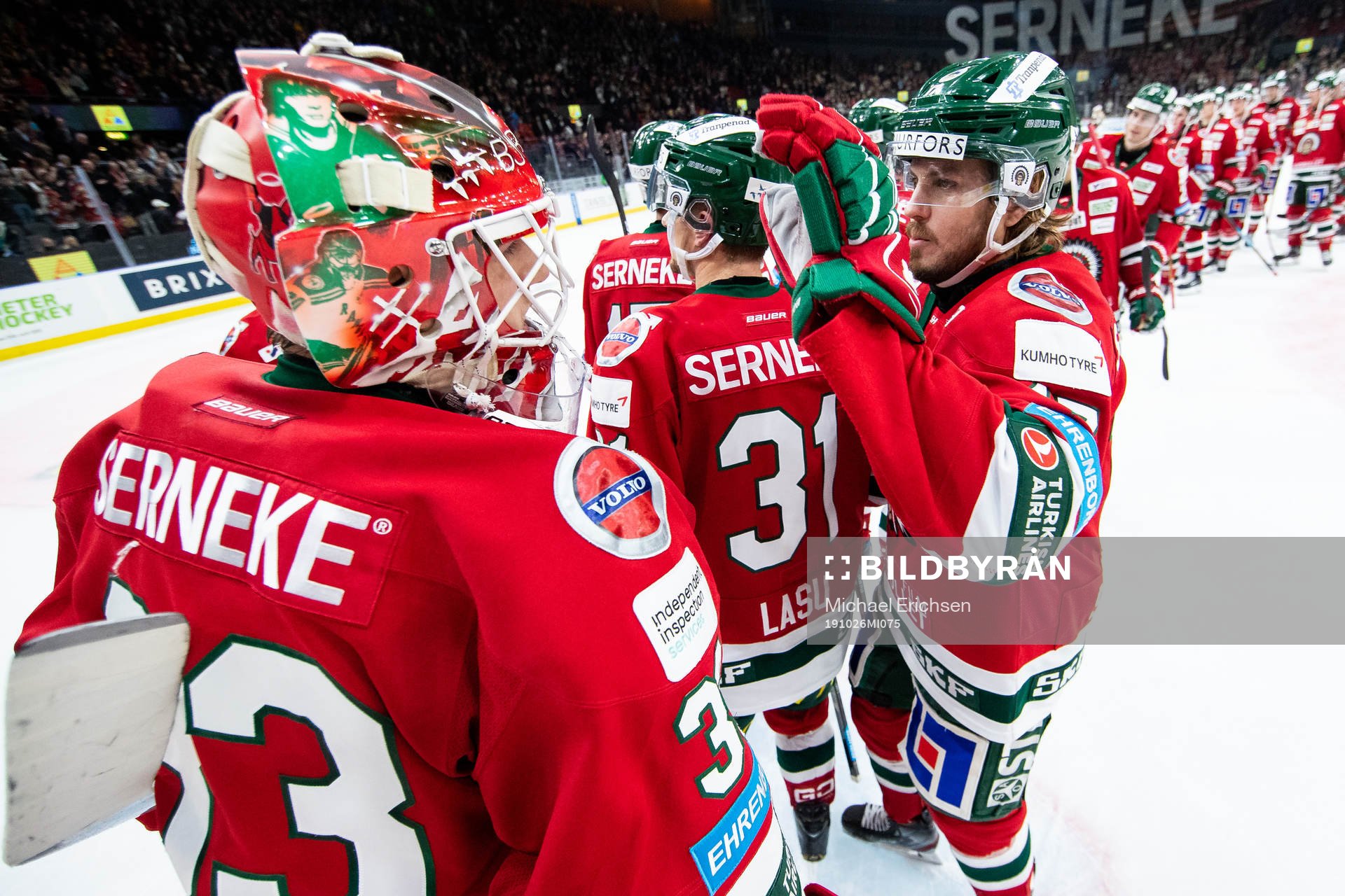 Frölundas målvakt Johan Mattsson och Sebastian Stålberg