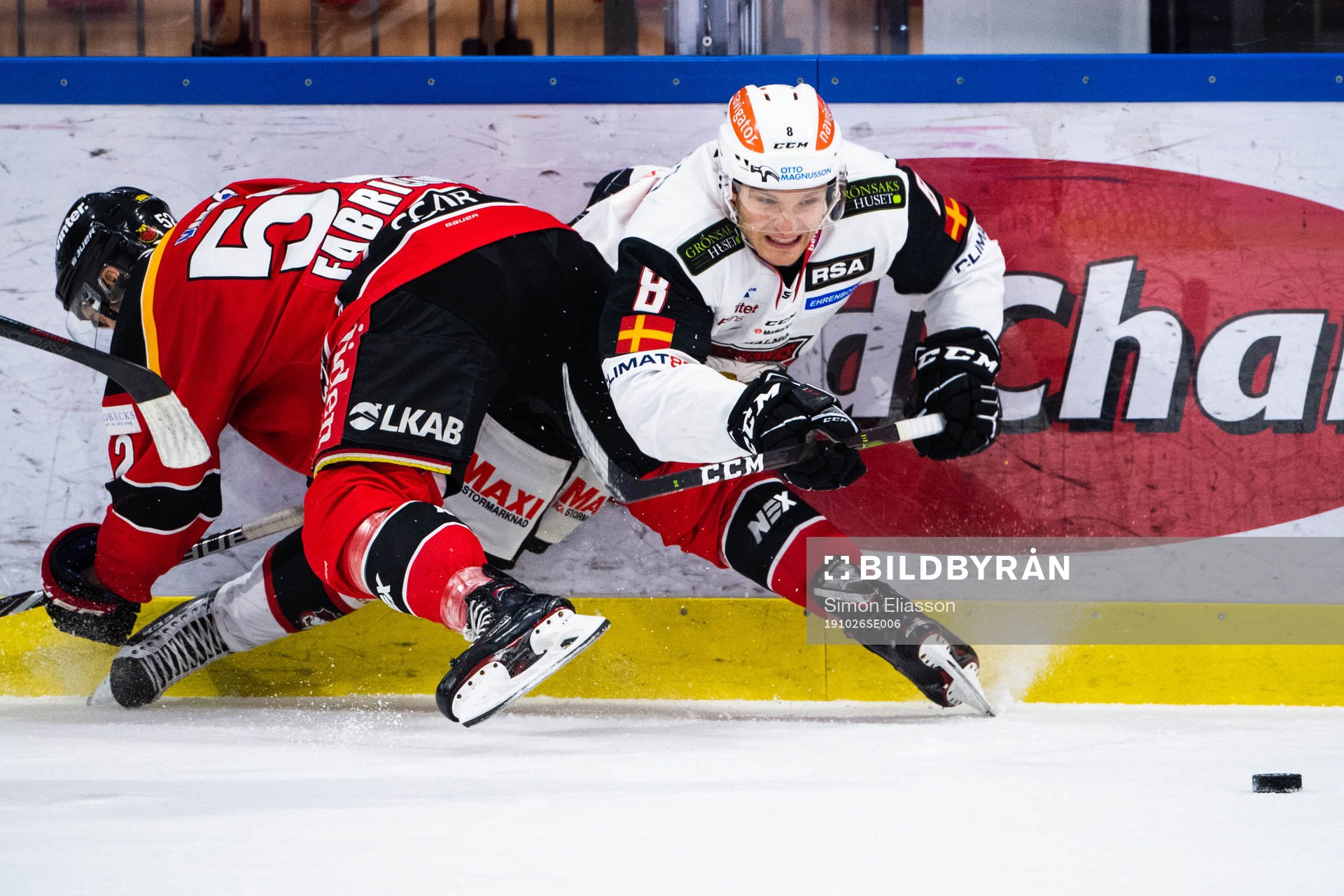 Luleås Karl Fabricius och Malmö Redhawks Johan Olofsson