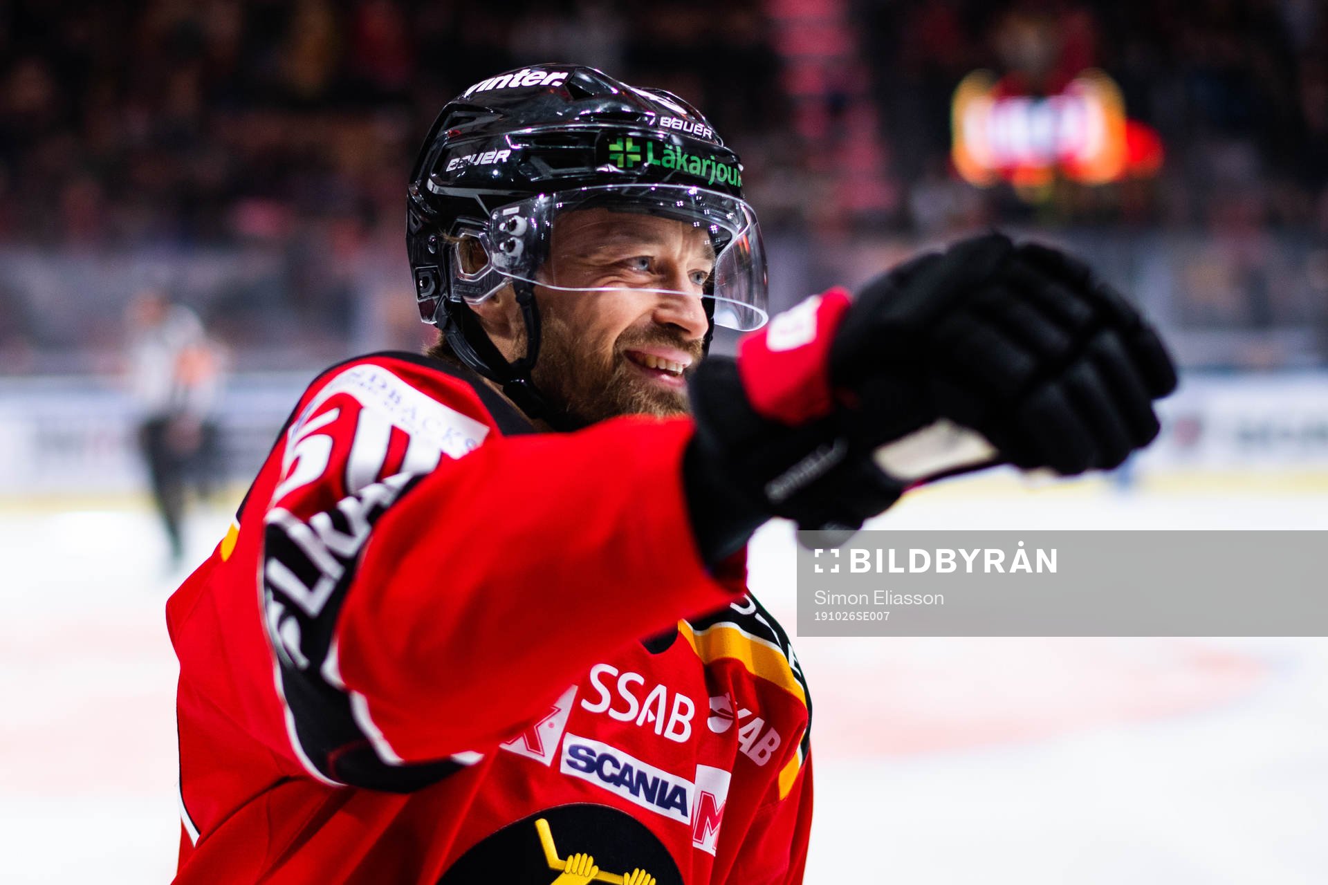 Luleås Daniel Sondell jublar