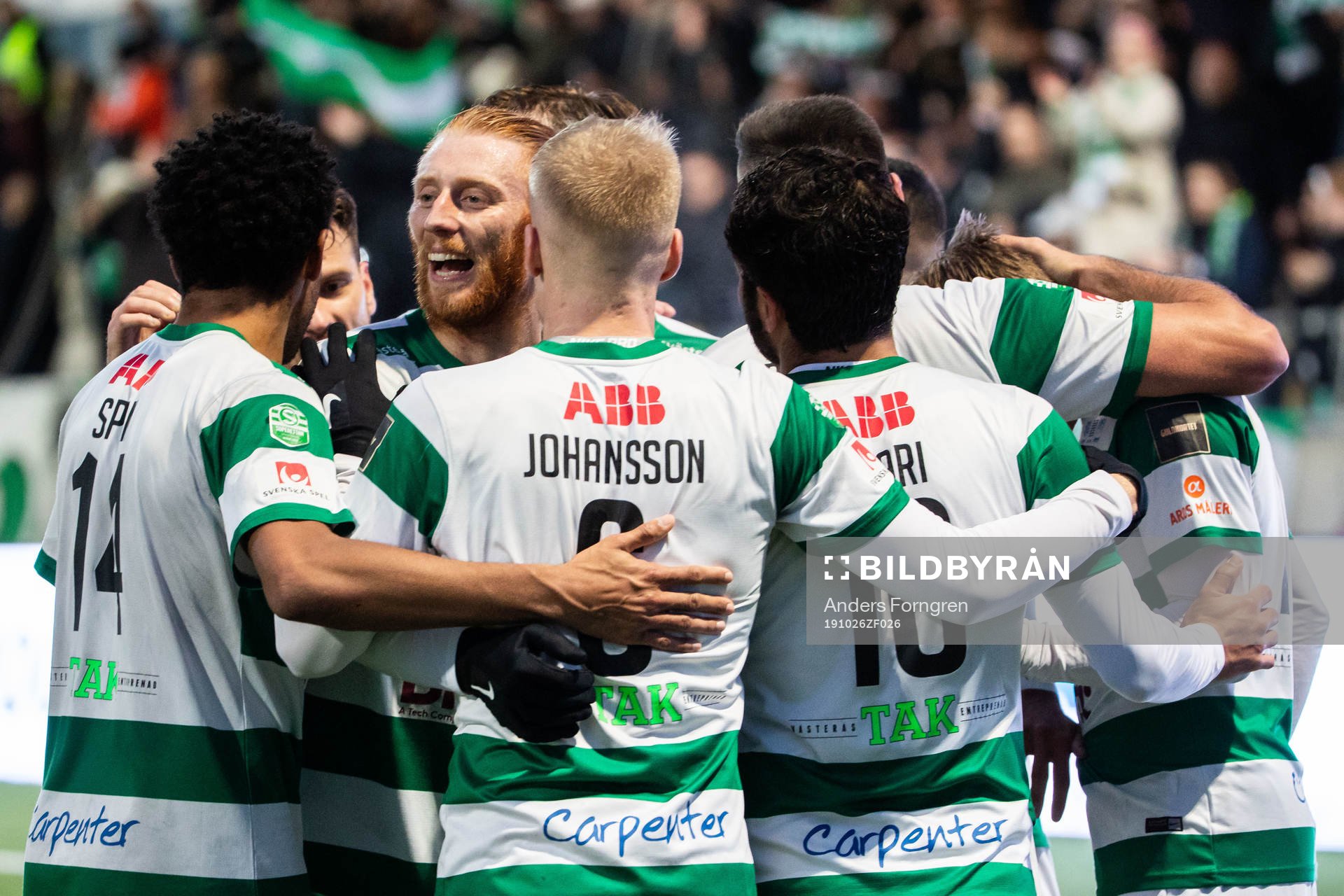 Västerås spelare jublar