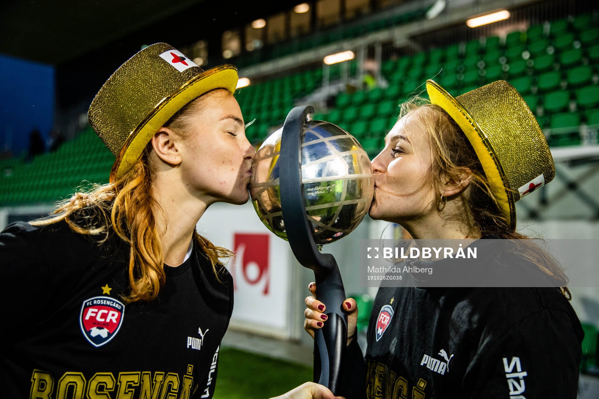Rosengårds Glodis Perla Viggosdottir och Fiona Brown